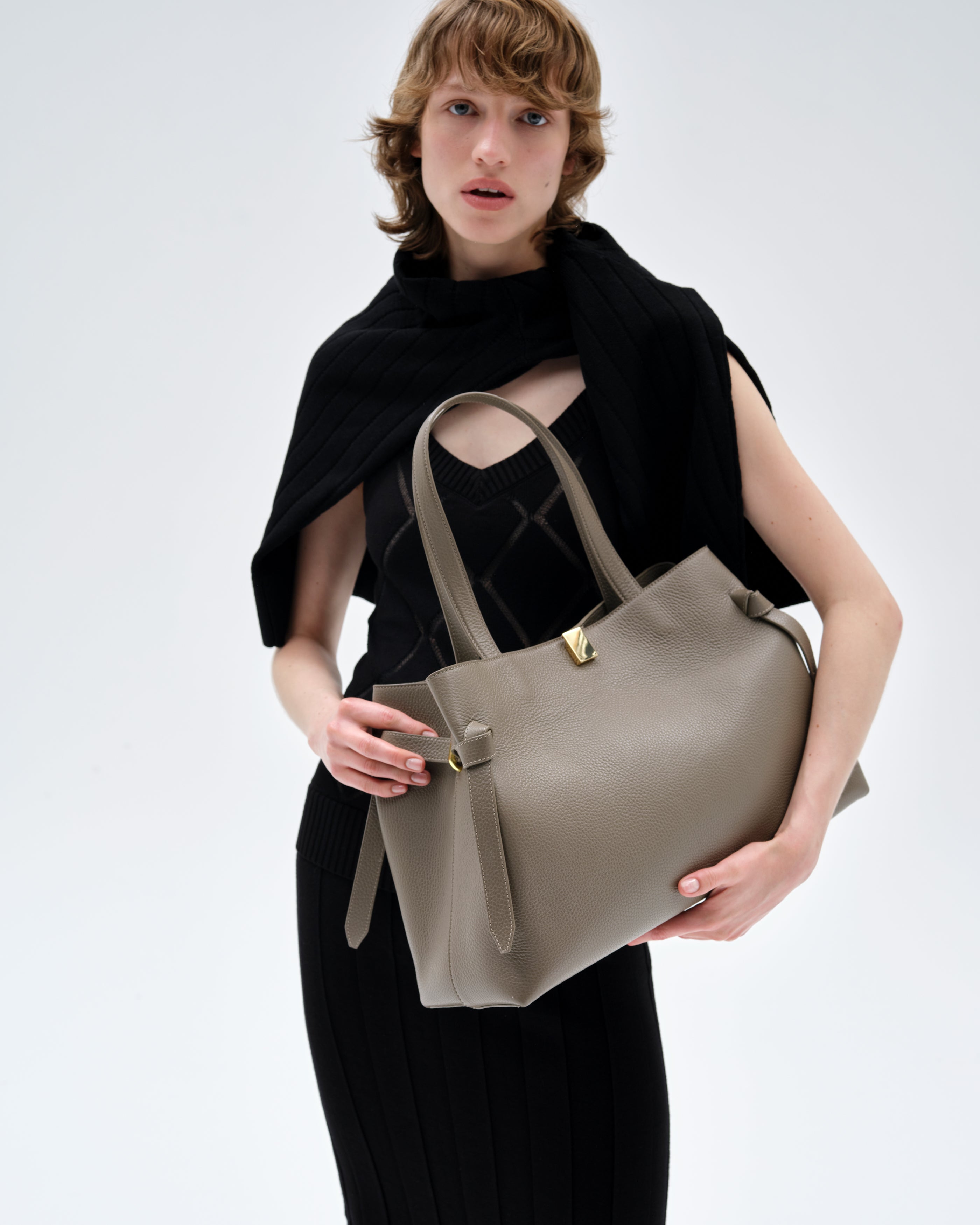 GYOZA TOTE - TAUPE PEBBLE GRAINED LEATHER