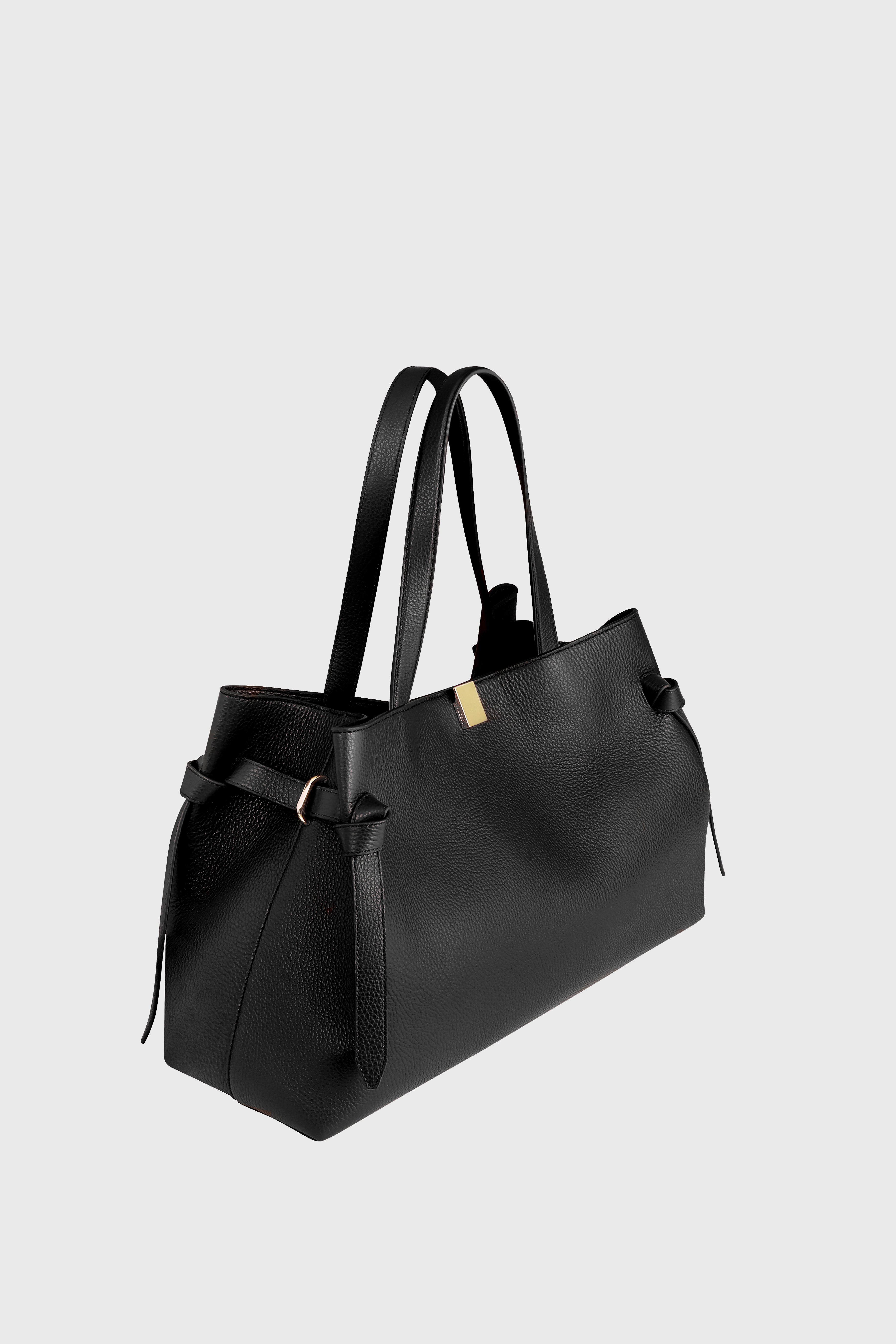 GYOZA TOTE - BLACK PEBBLE GRAINED LEATHER