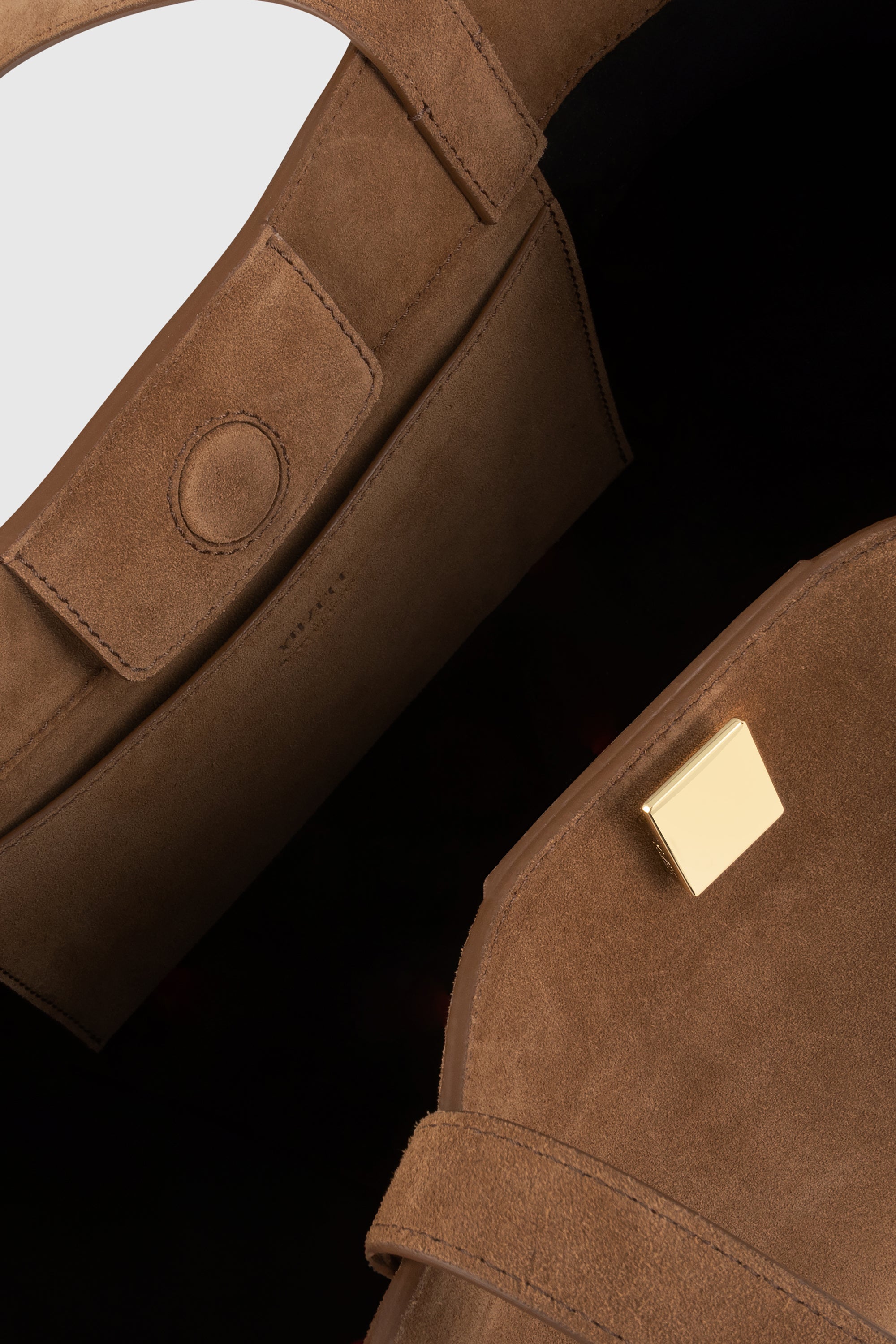 GYOZA TOTE - COGNAC SUEDE