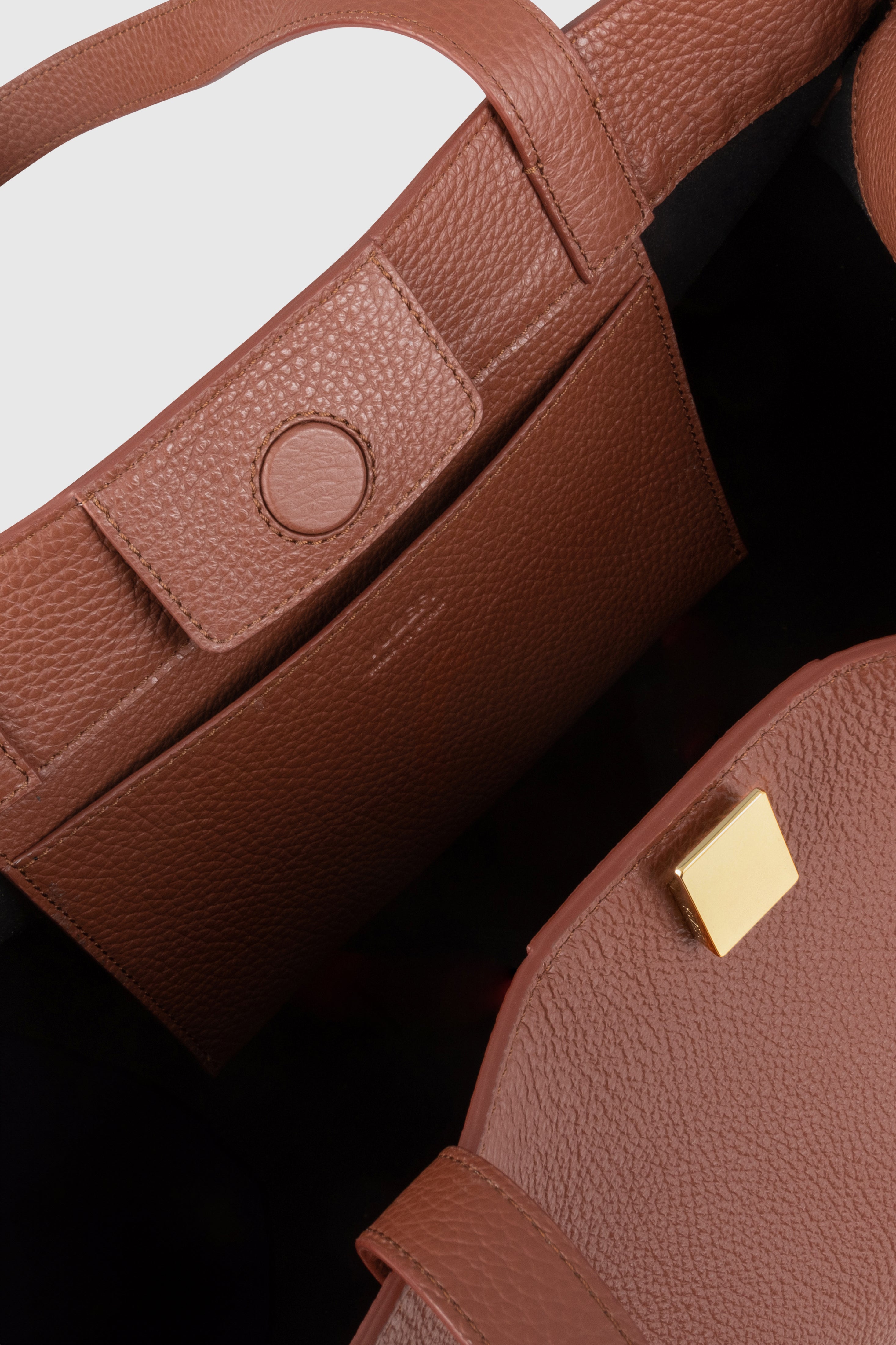 GYOZA TOTE - MAPLE PEBBLE GRAINED LEATHER