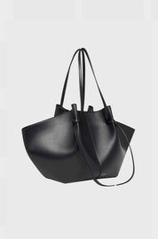 LARGE MOCHI - BLACK SMOOTH LEATHER
