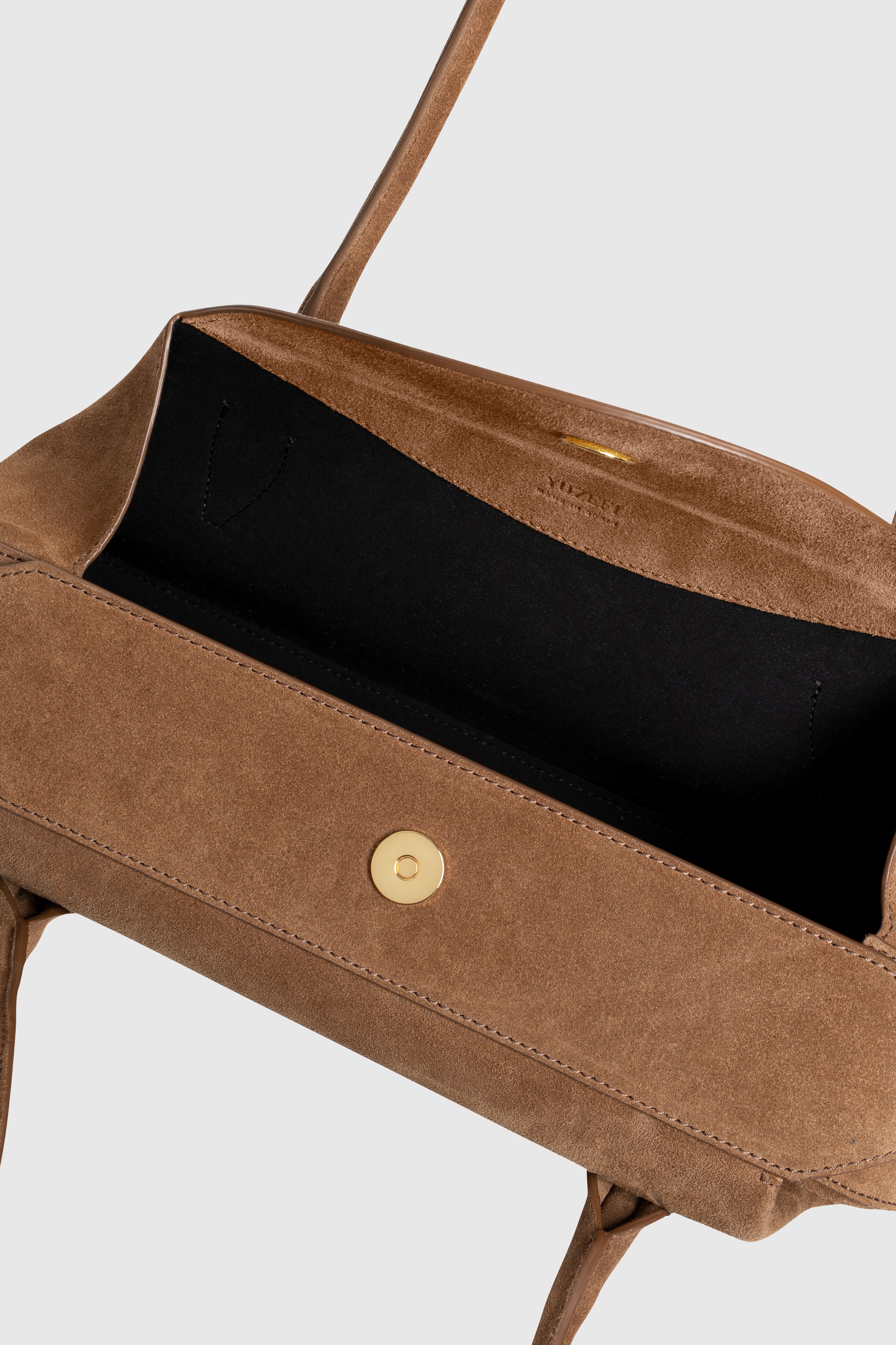 OYSTER SHOULDER BAG - COGNAC SUEDE