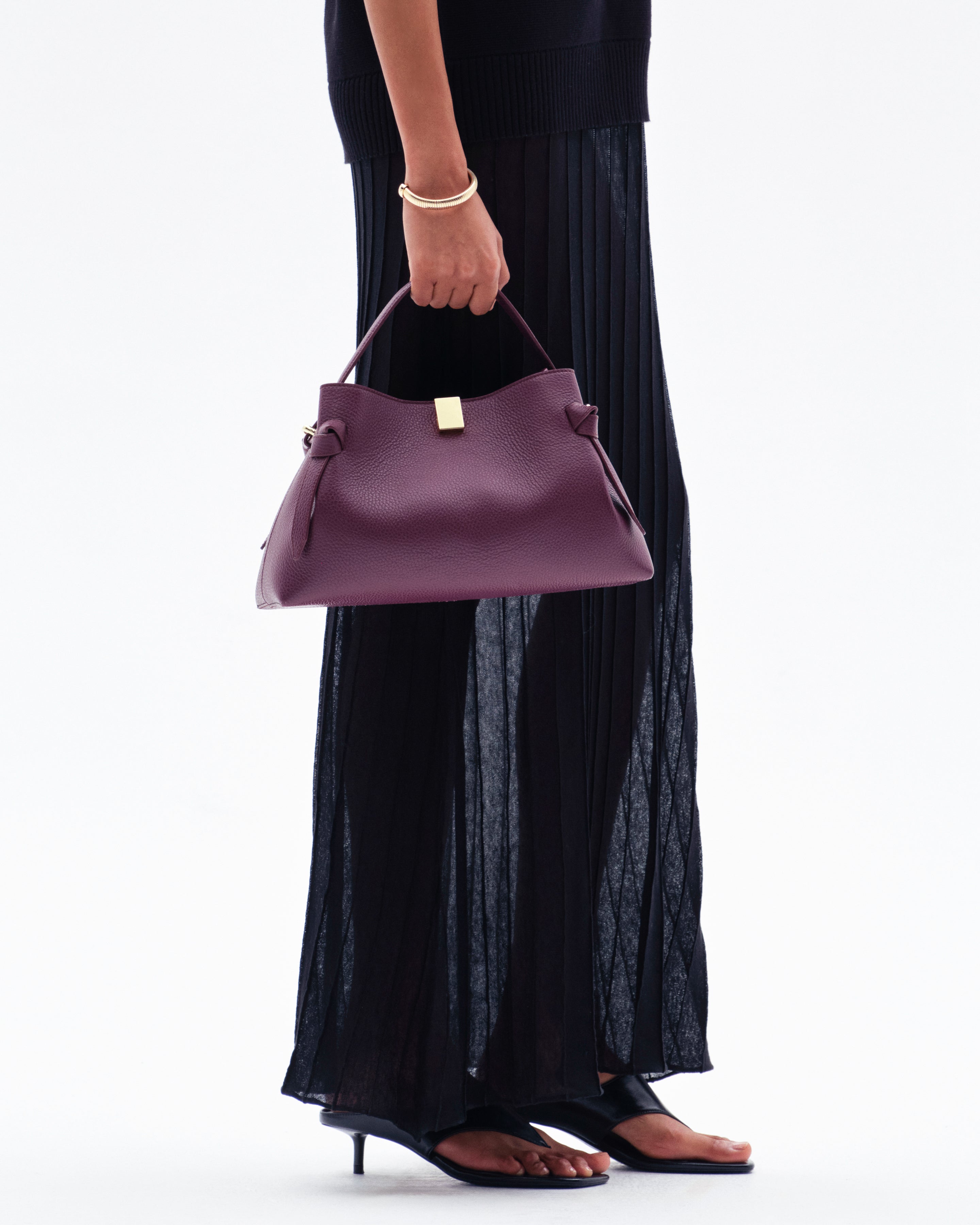 GYOZA - WINE PEBBLE GRAINED LEATHER