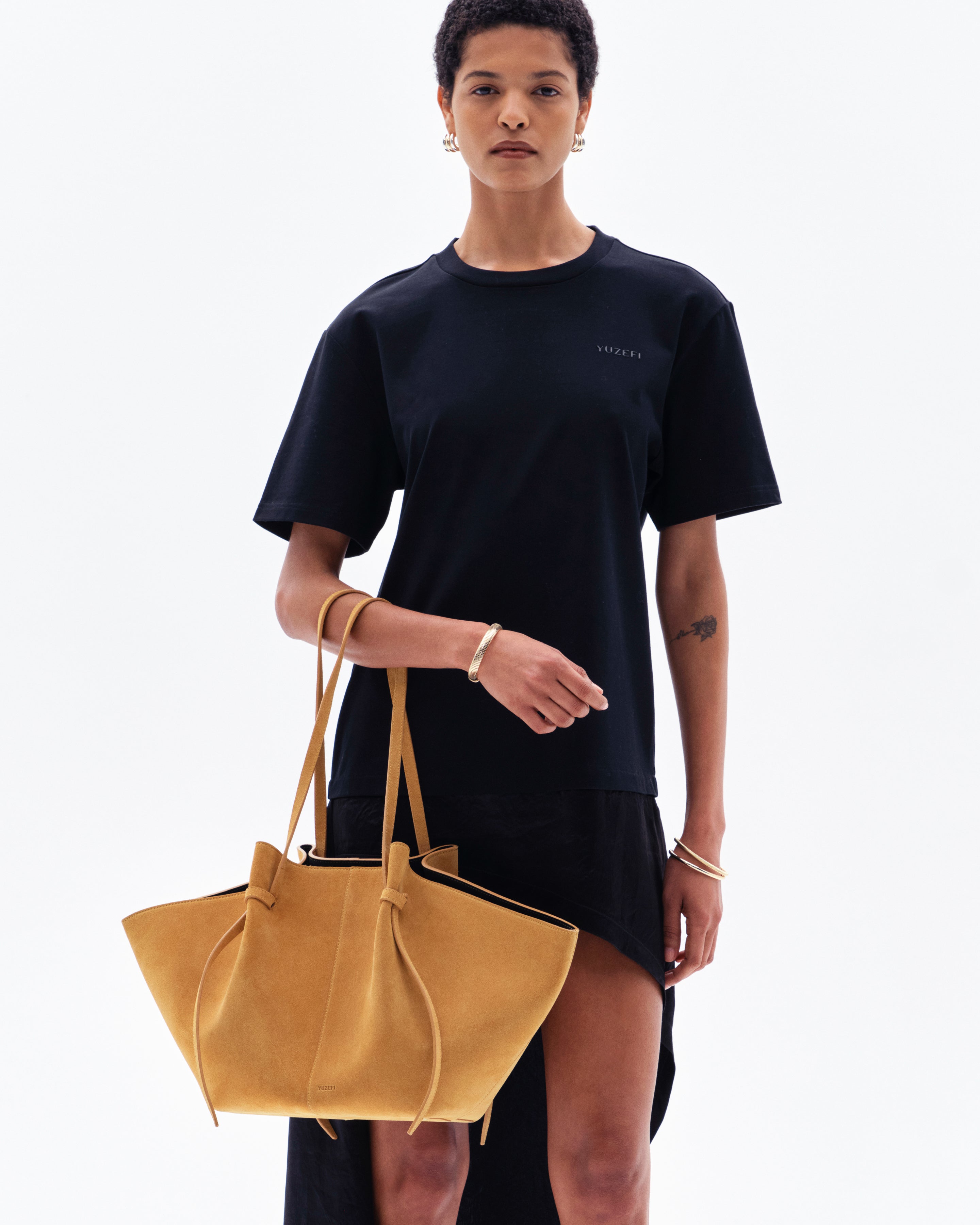 LARGE MOCHI - CHAI SUEDE