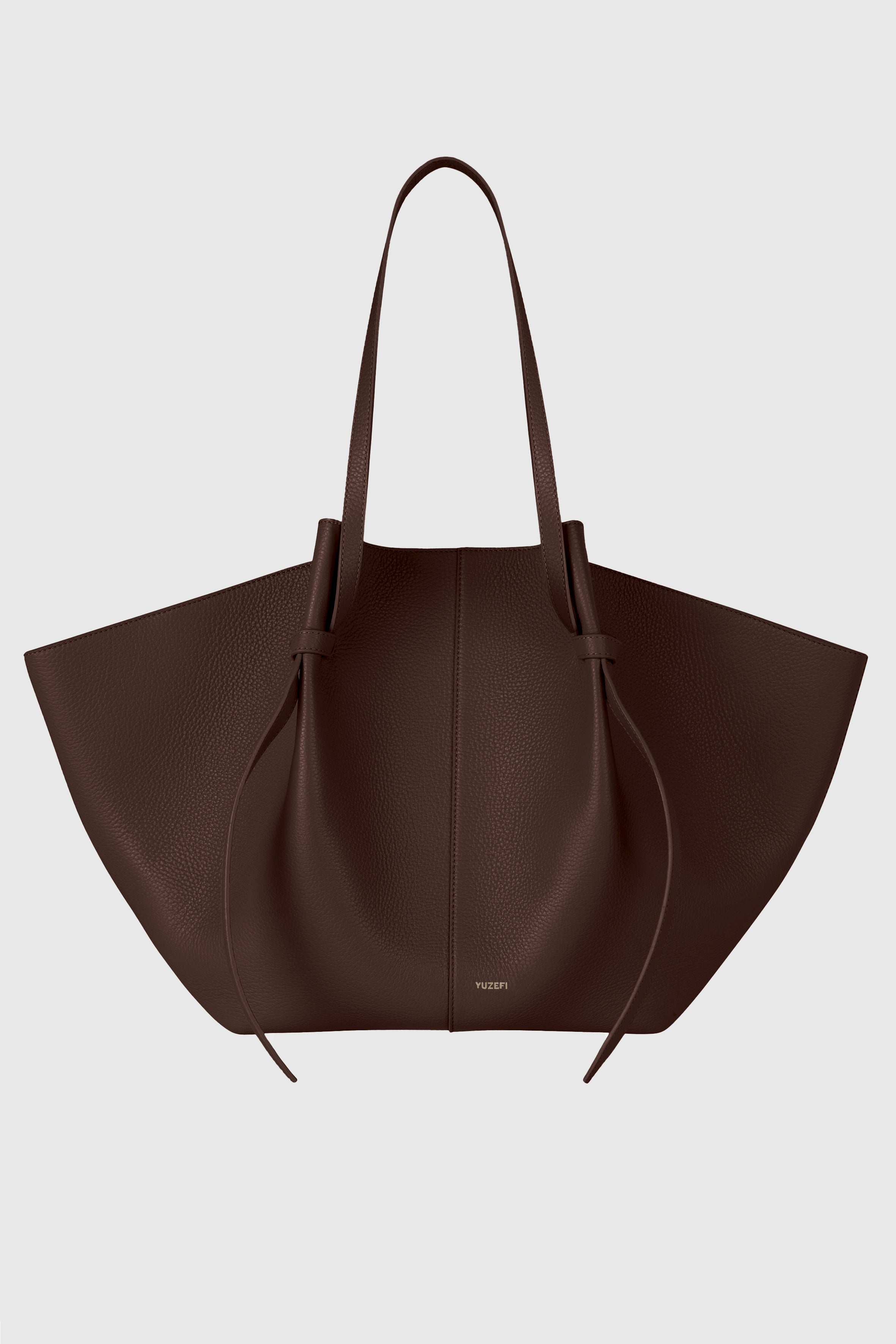 バッグ m_yyyua XL MOCHI - ESPRESSO PEBBLE GRAINED LEATHER – Yuzefi