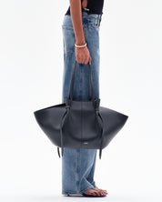 LARGE MOCHI - BLACK PEBBLE GRAINED LEATHER