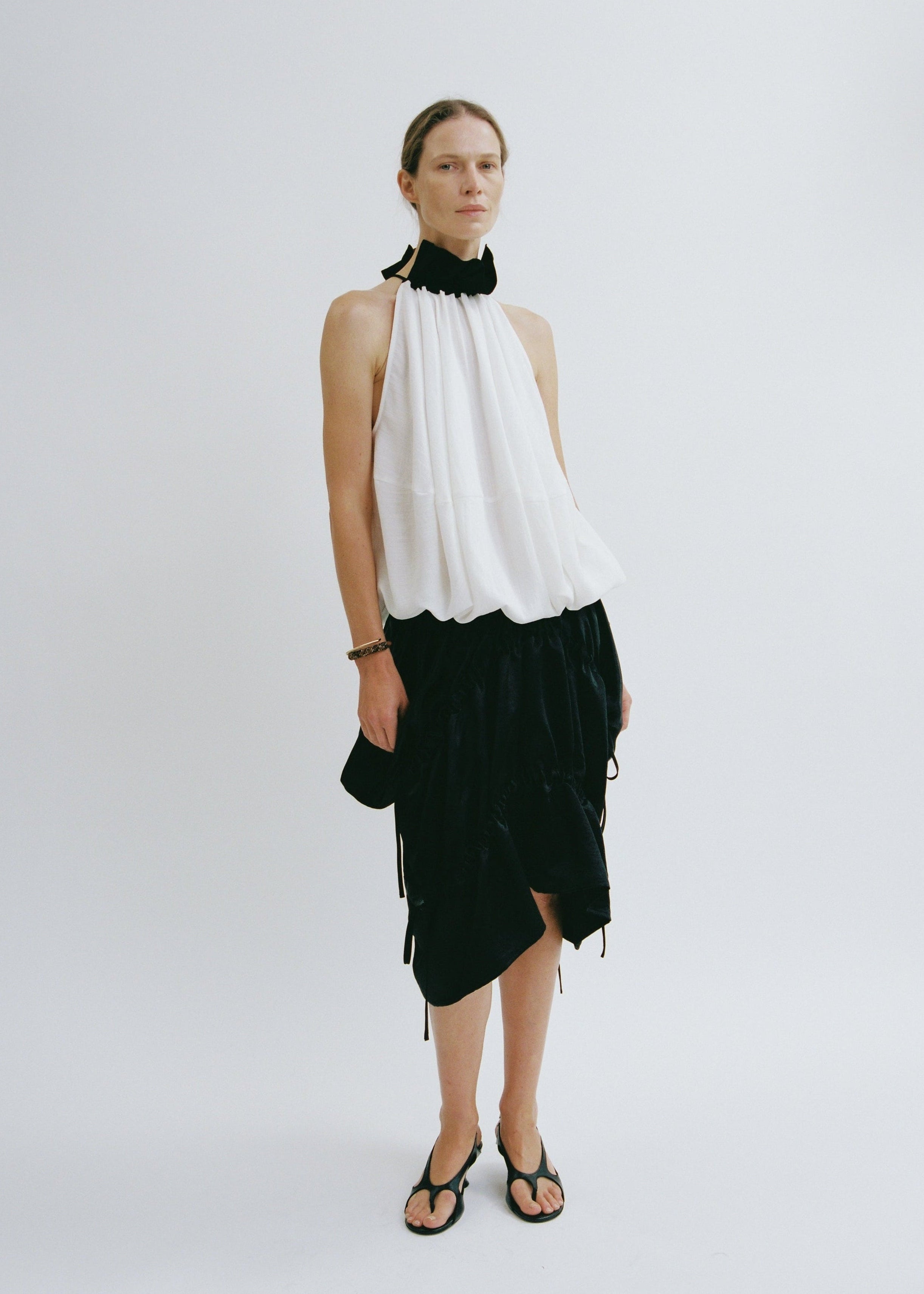 READY TO WEAR