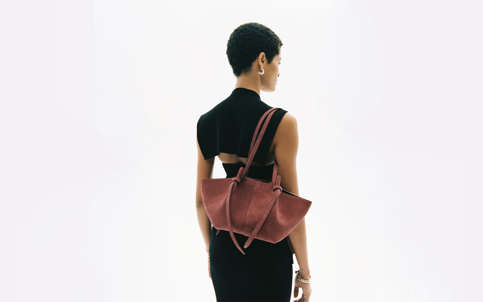SHOULDER BAGS