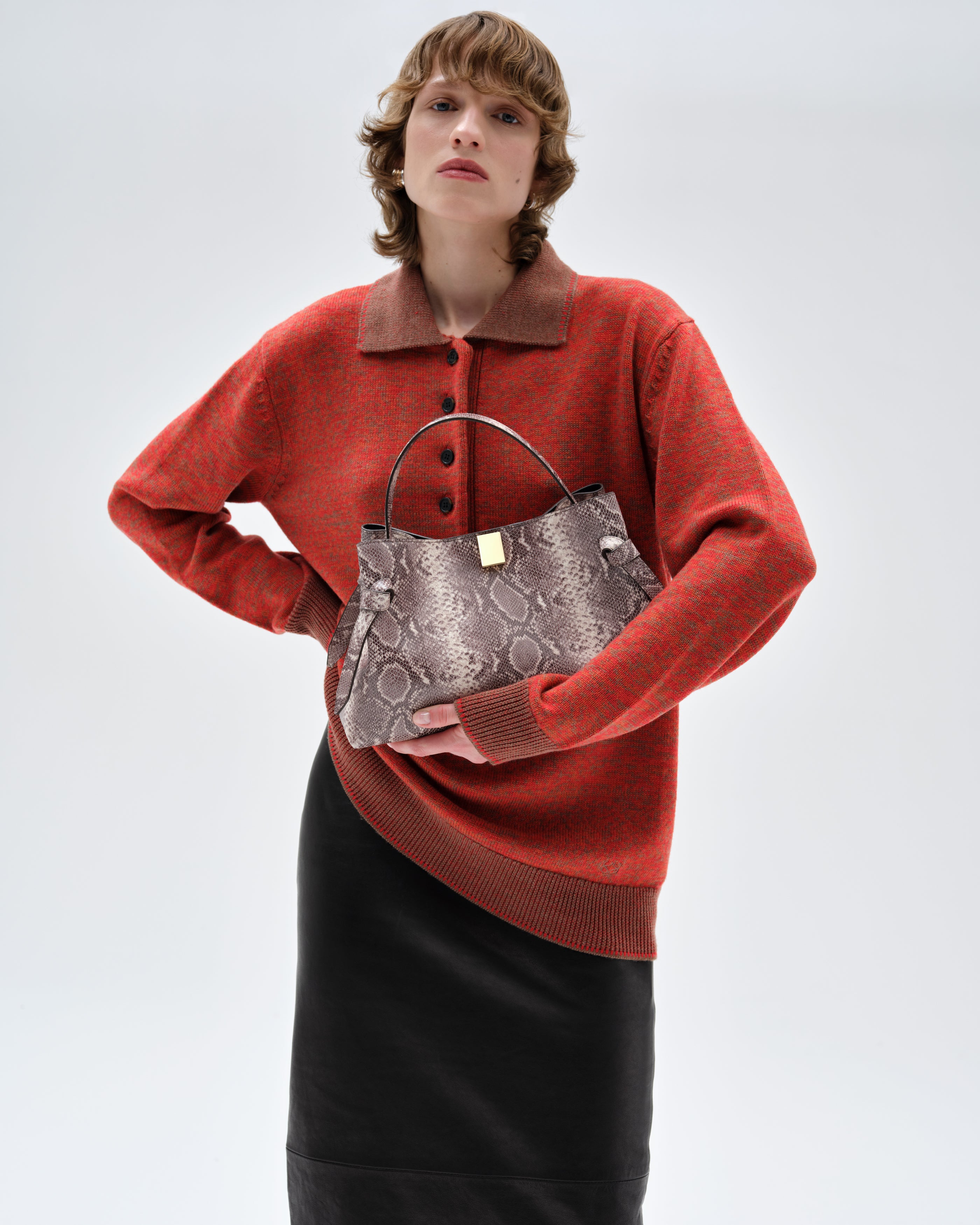 GYOZA - EMBOSSED ASH SNAKE COWHIDE LEATHER