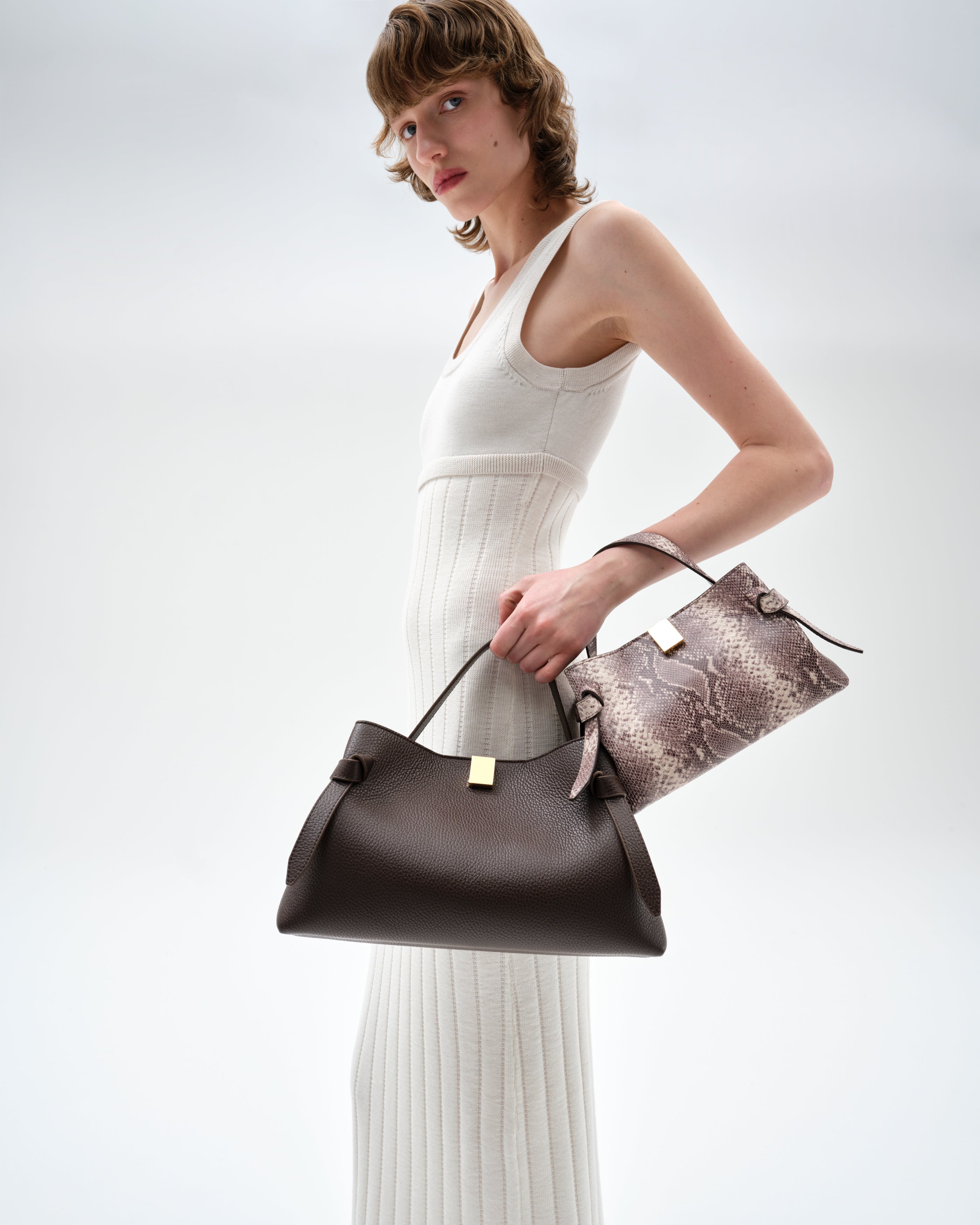 GYOZA MINI - EMBOSSED ASH SNAKE COWHIDE LEATHER