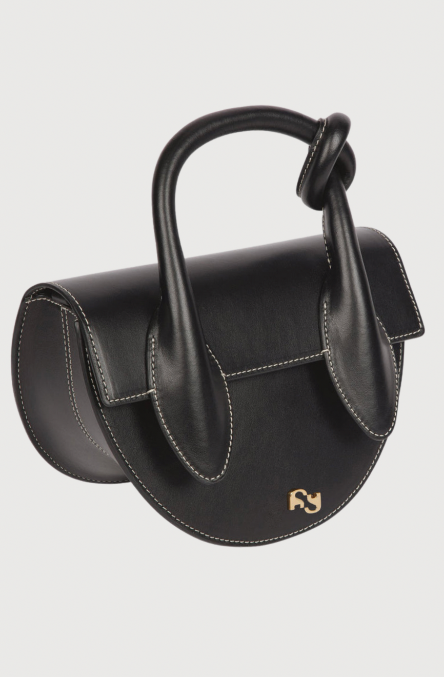 PRETZEL - BLACK SMOOTH LEATHER