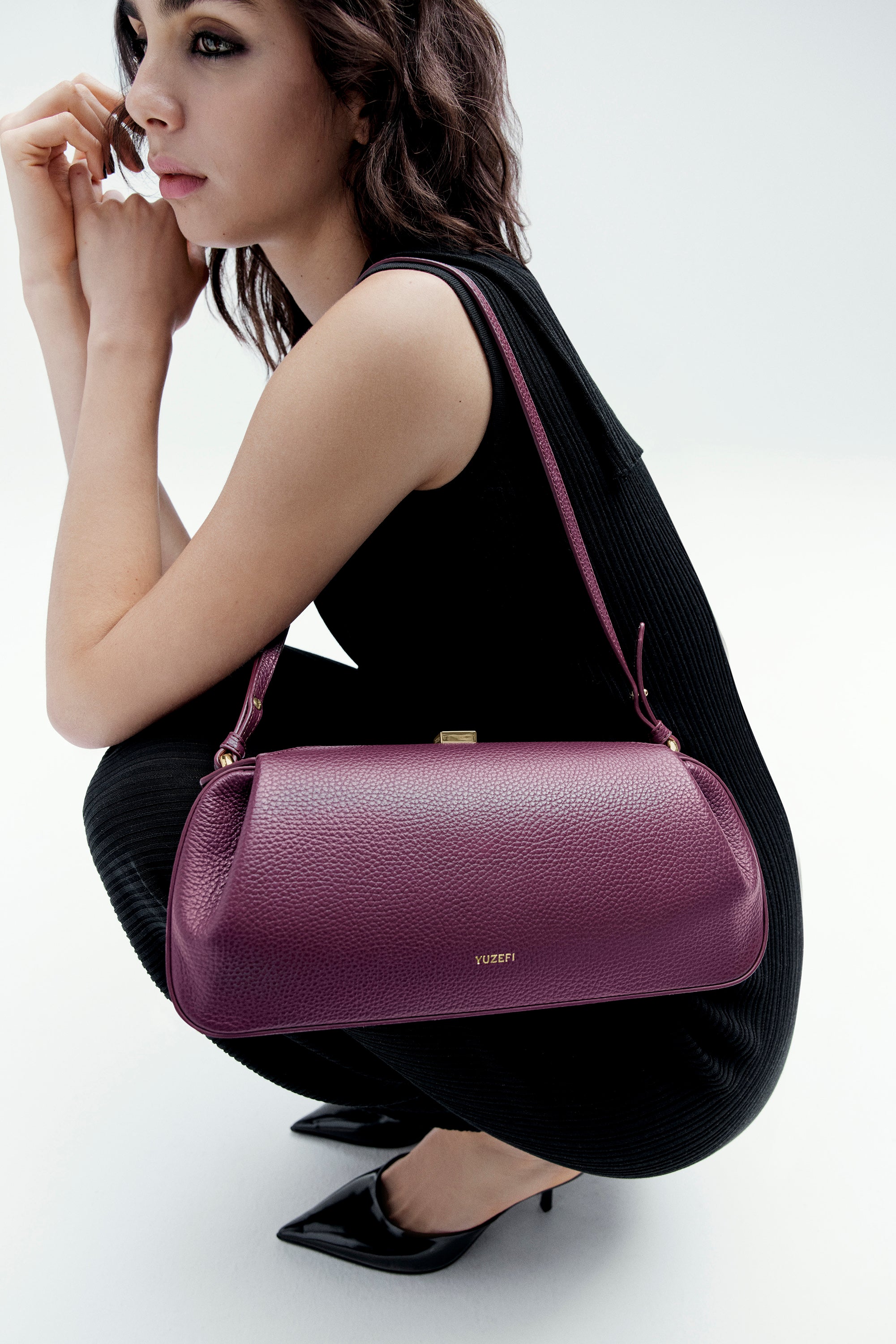 OYSTER CLUTCH - WINE PEBBLE GRAINED LEATHER