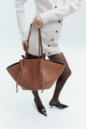 LARGE MOCHI - COGNAC SUEDE