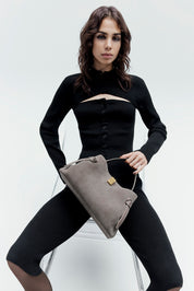 OVERLAP FRONT TOP - BLACK