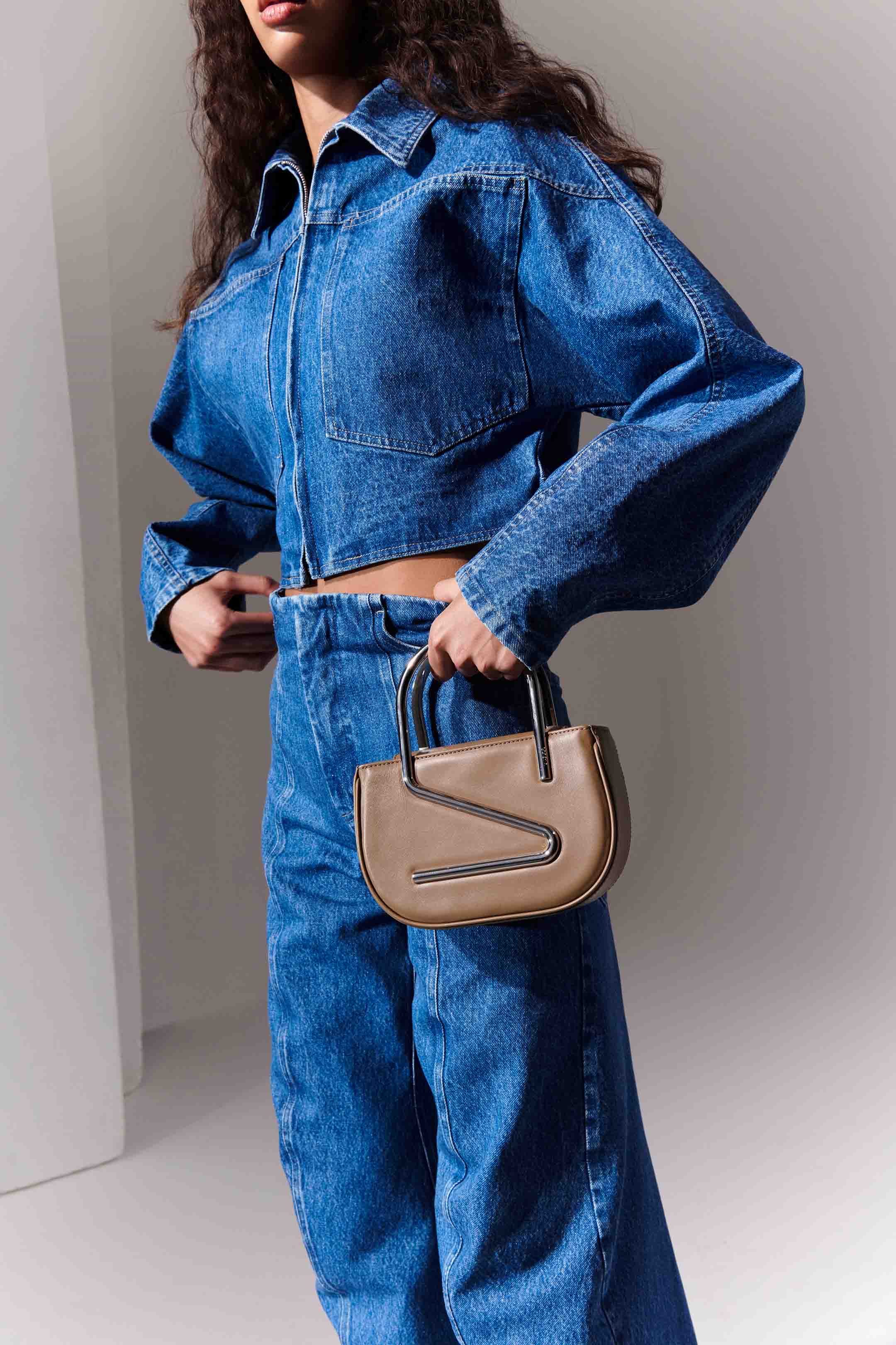 AM_YUZEFI_Pre_23_Look_25_048.jpg