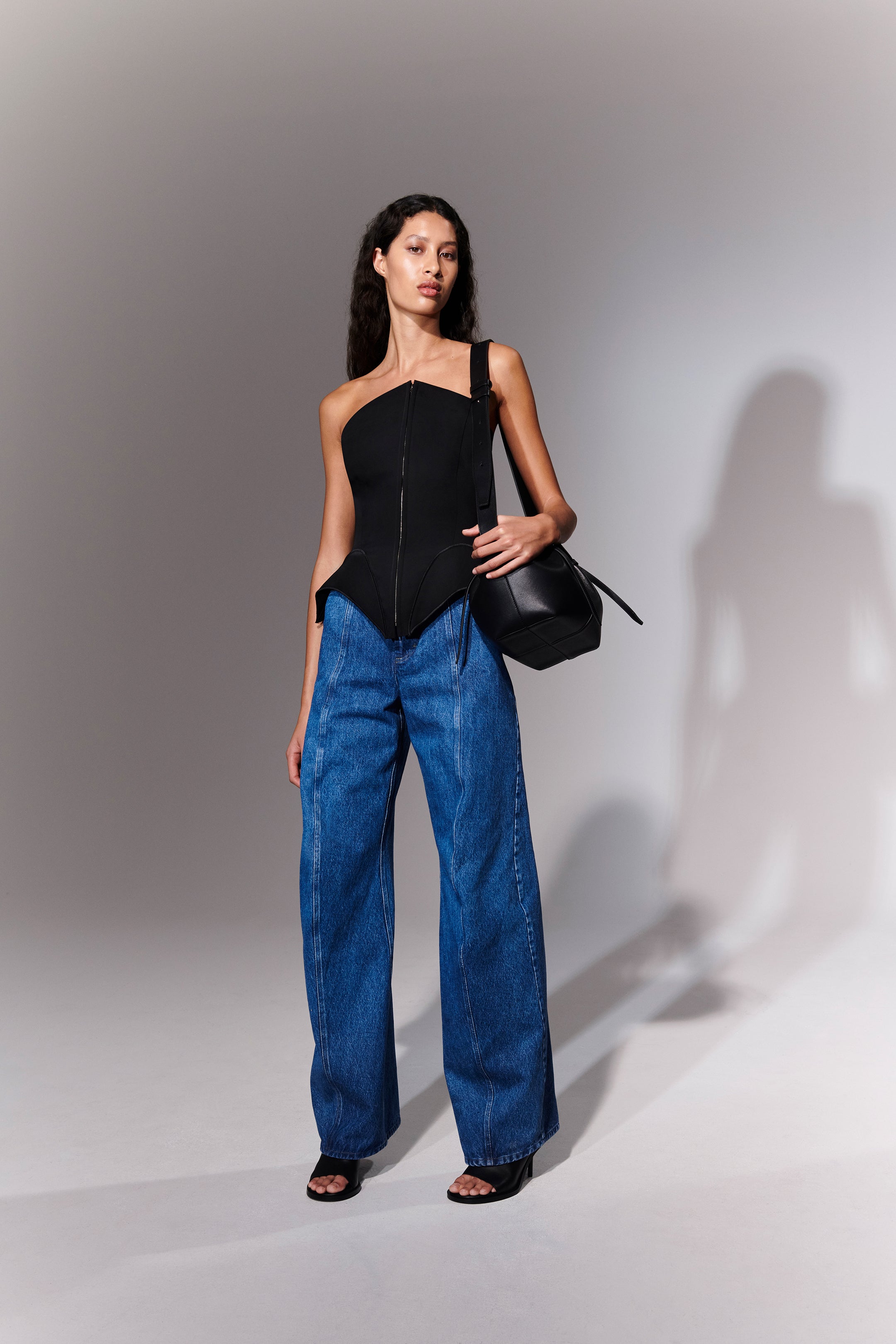 AM_YUZEFI_Pre_23_Look_26_027.jpg