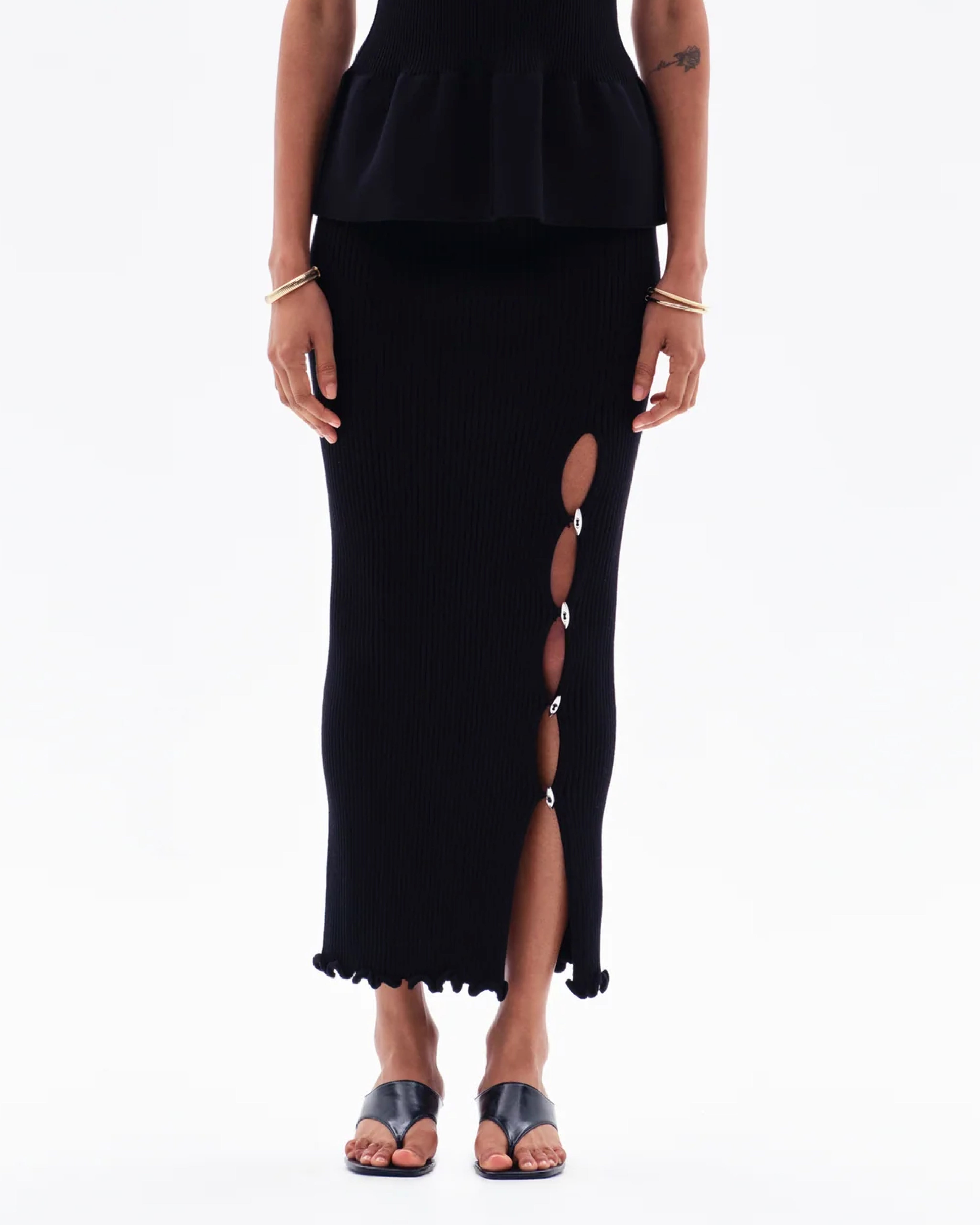 IRALYN RIB SPLIT SKIRT - BLACK