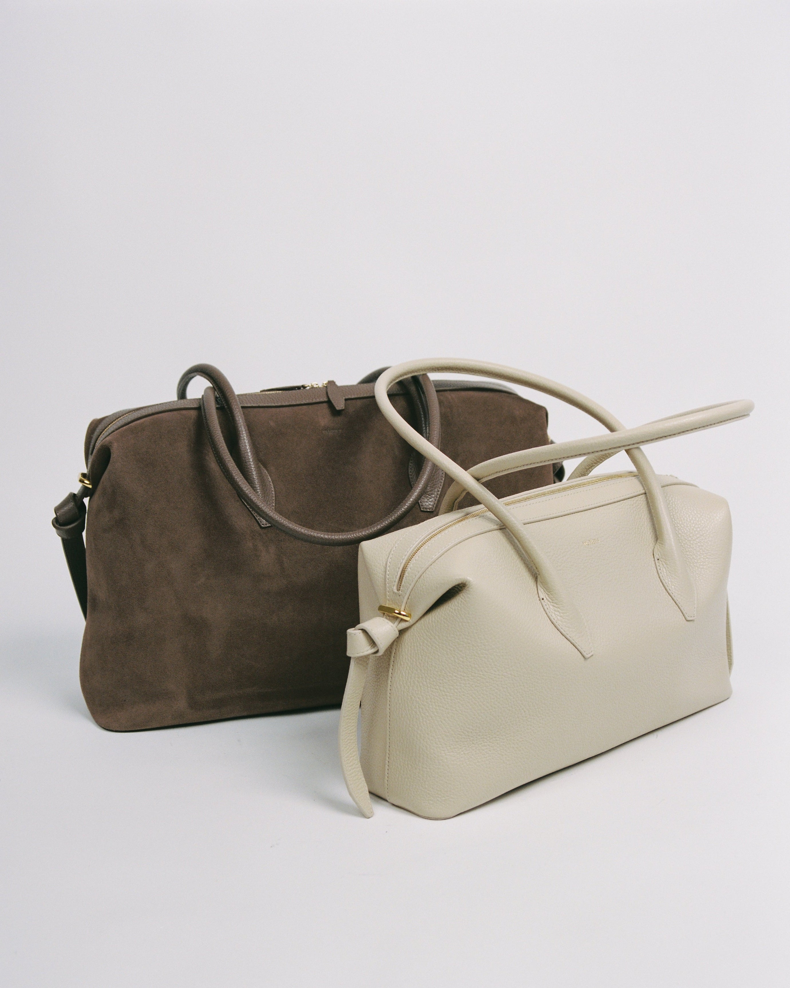 LARGE BRIOCHE DUFFLE - NUTMEG SUEDE