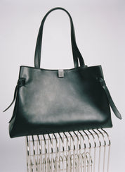 GYOZA TOTE - BLACK SMOOTH LEATHER