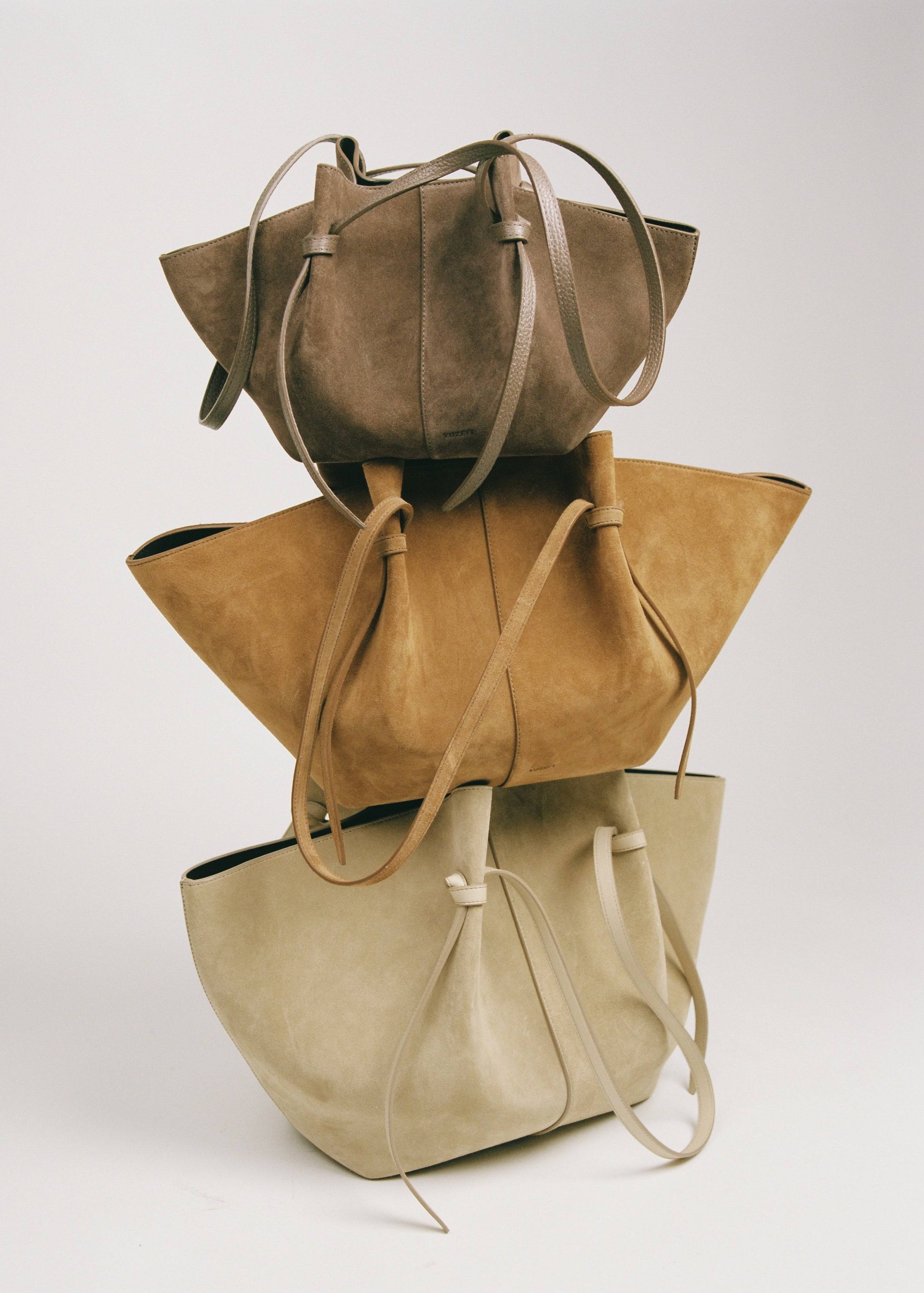 XL MOCHI - SAND SUEDE