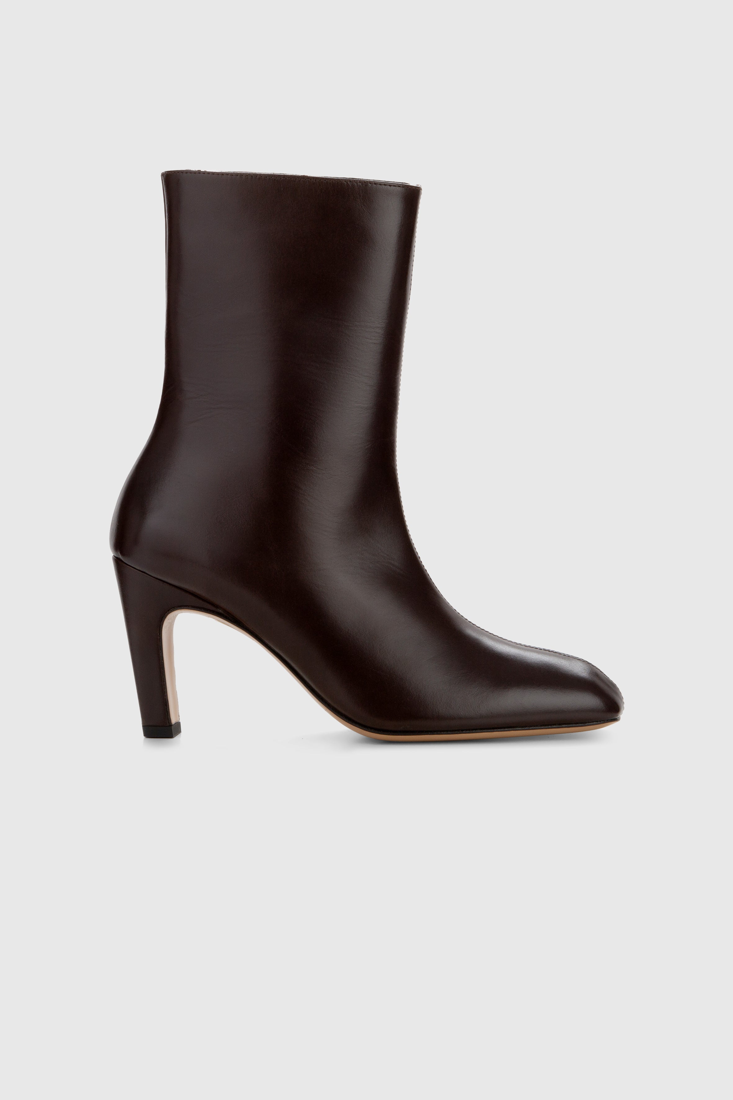 KHANEMIDANKLEBOOT-BROWNLEATHER_1.jpg