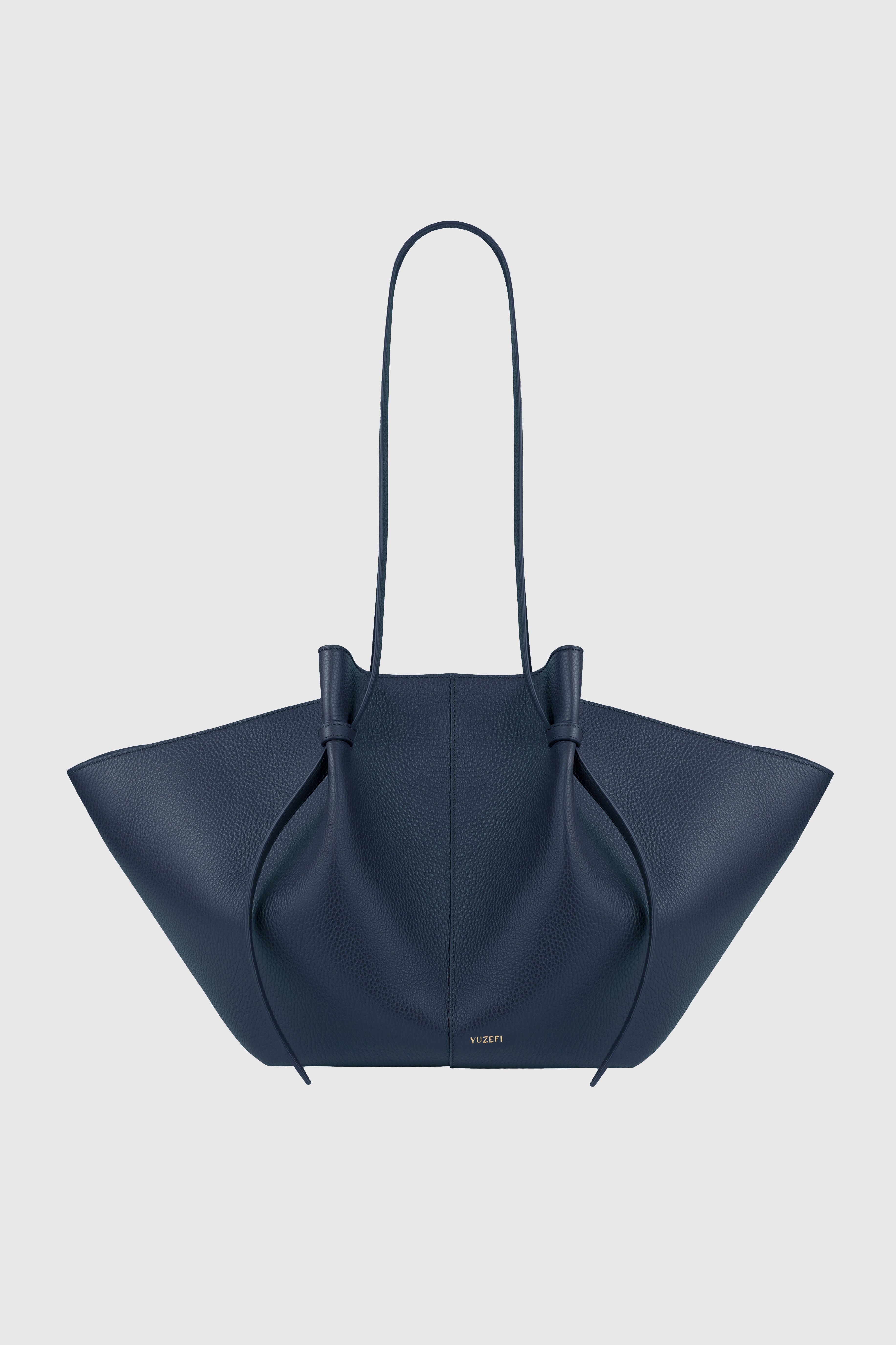 LARGE_MOCHI_MIDNIGHT_01.jpg?