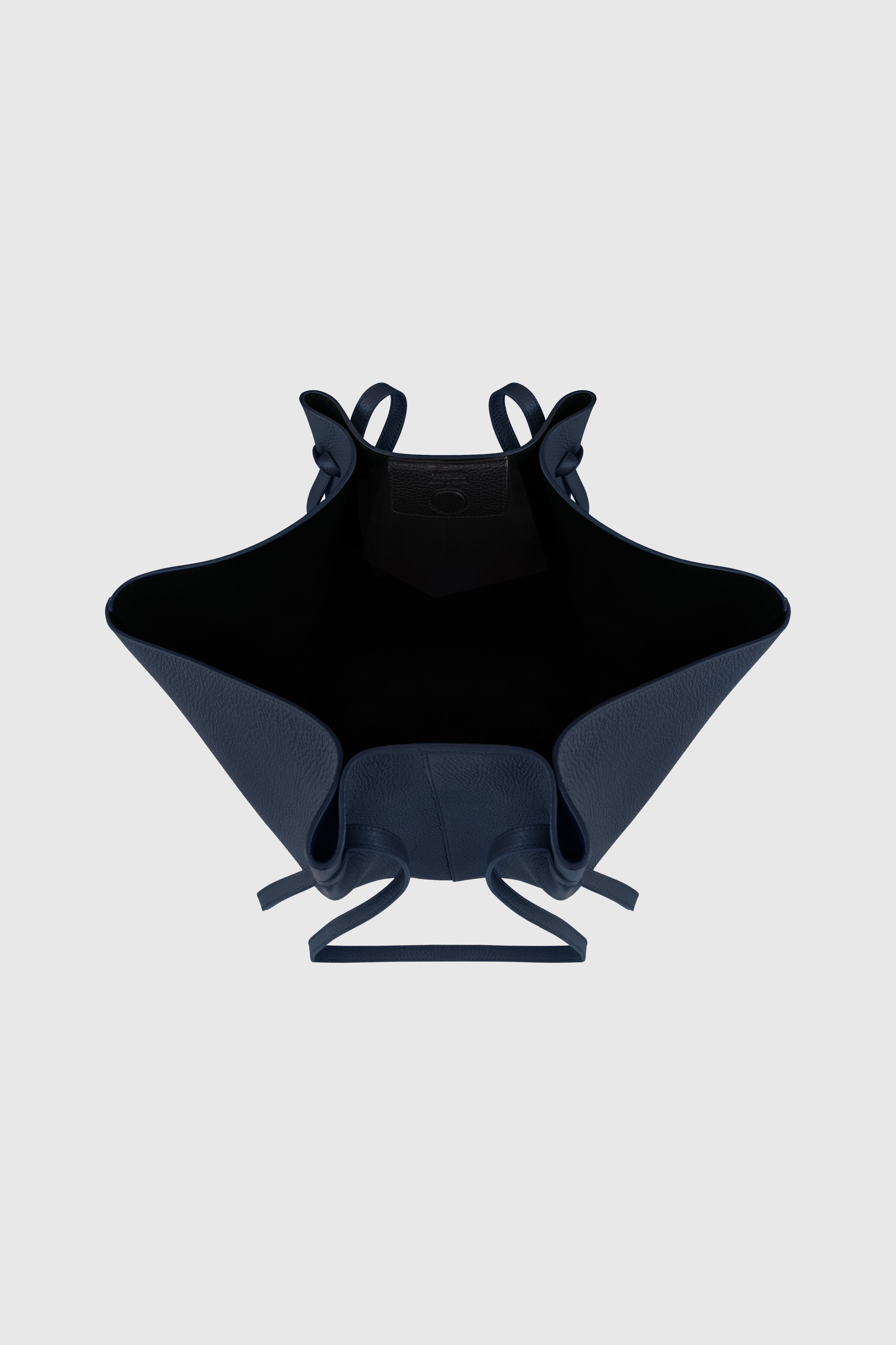 LARGE MOCHI - MIDNIGHT PEBBLE GRAINED LEATHER – Yuzefi