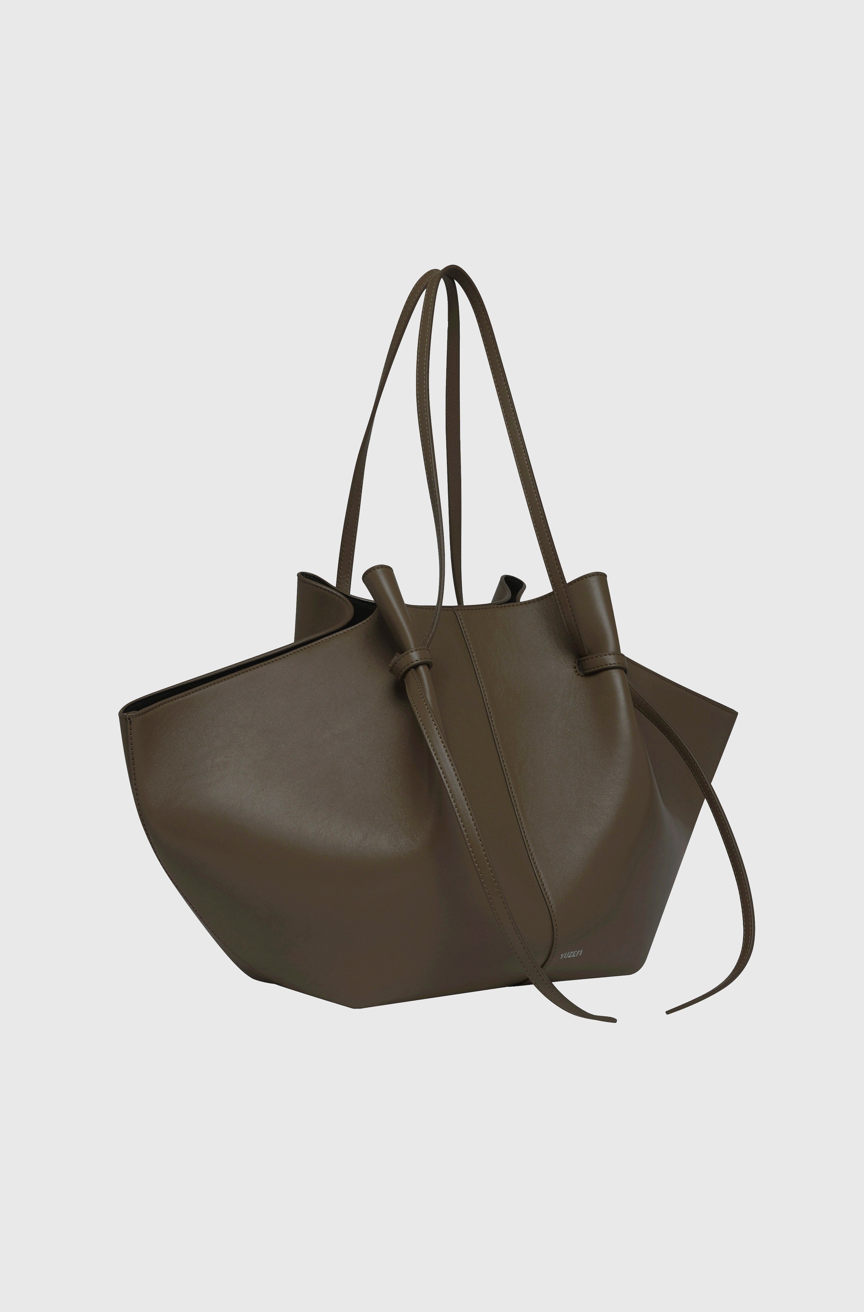LARGE MOCHI - KHAKI SMOOTH LEATHER