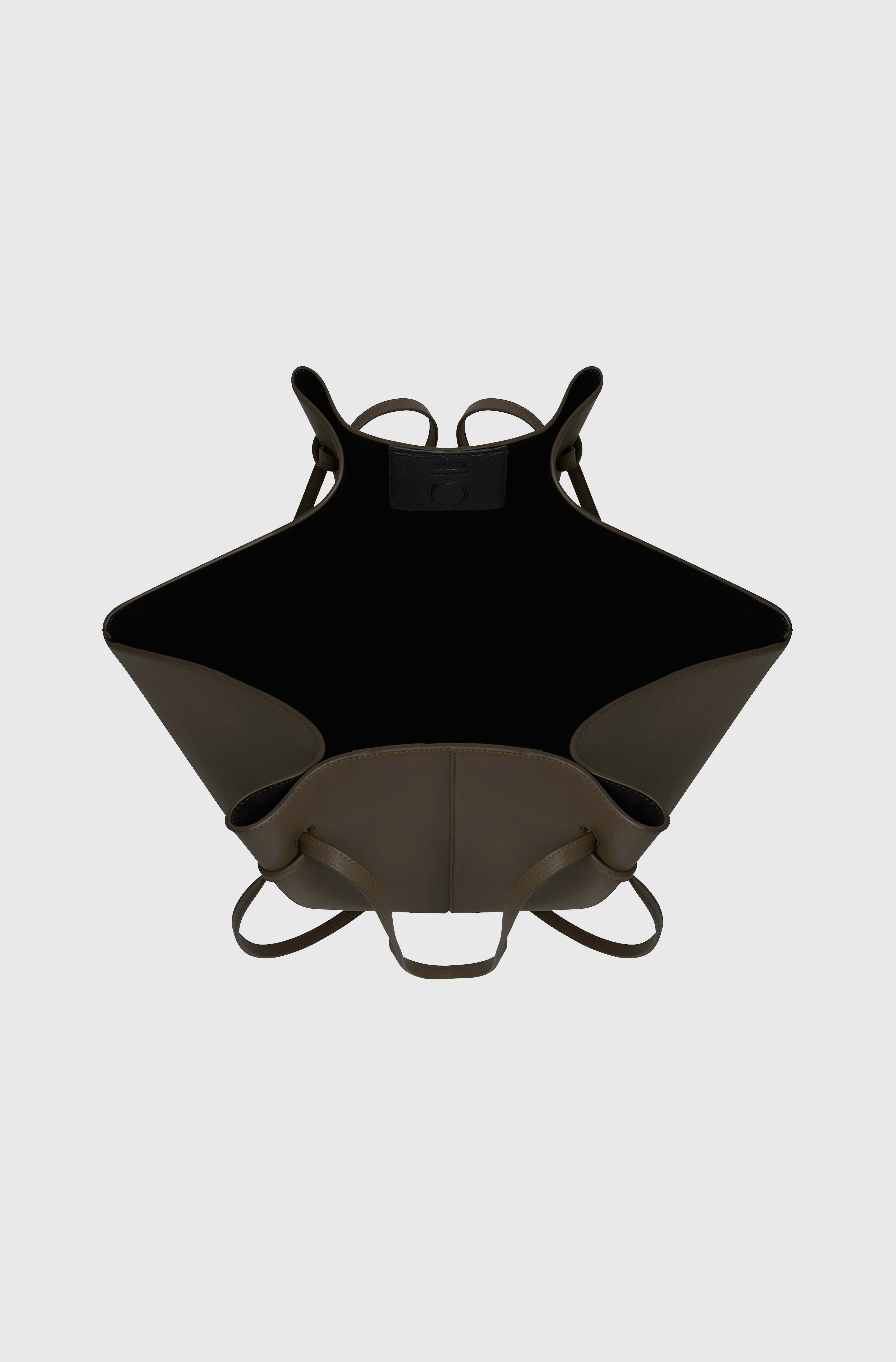 LARGE MOCHI - KHAKI SMOOTH LEATHER – Yuzefi