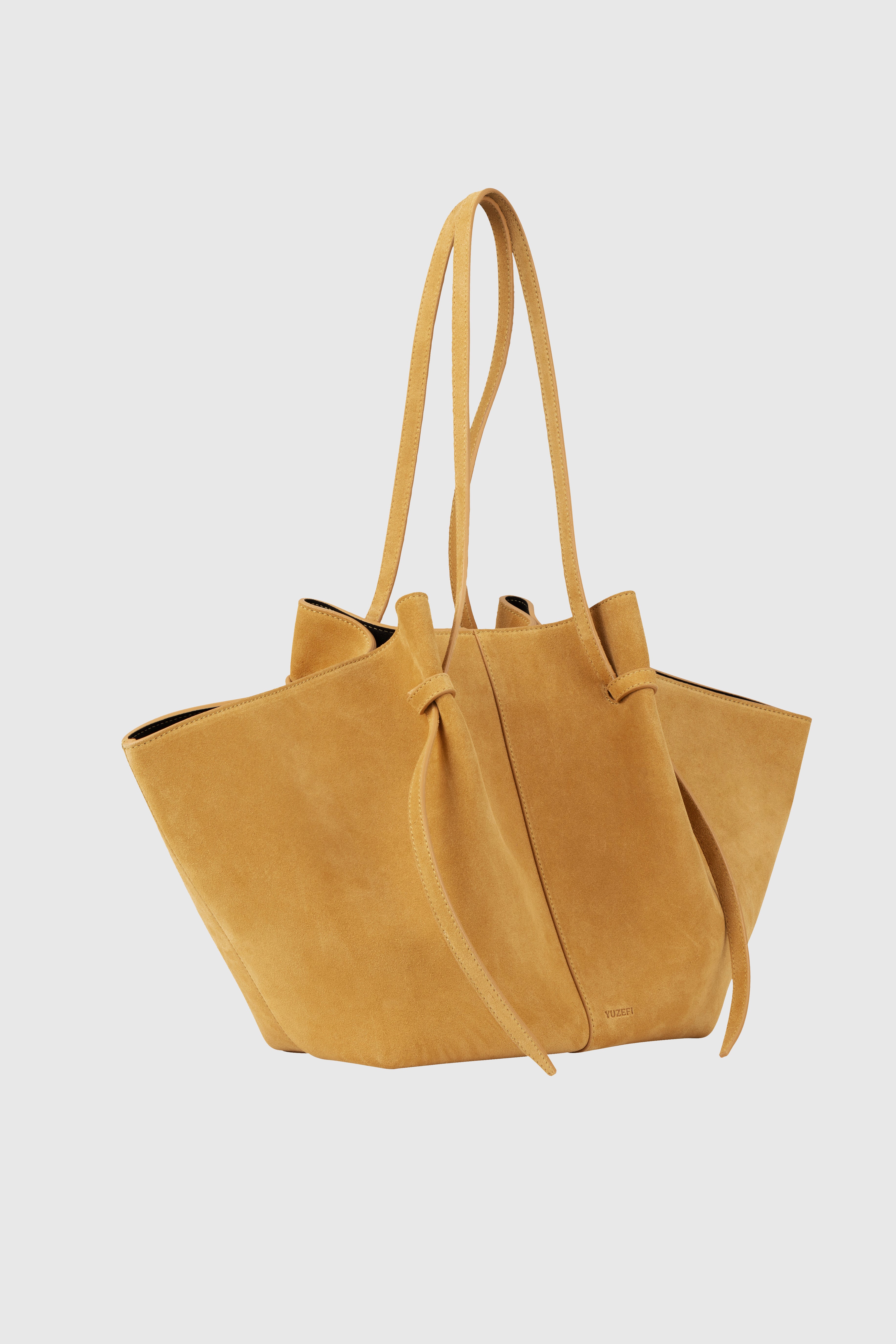 LARGE MOCHI - CHAI SUEDE