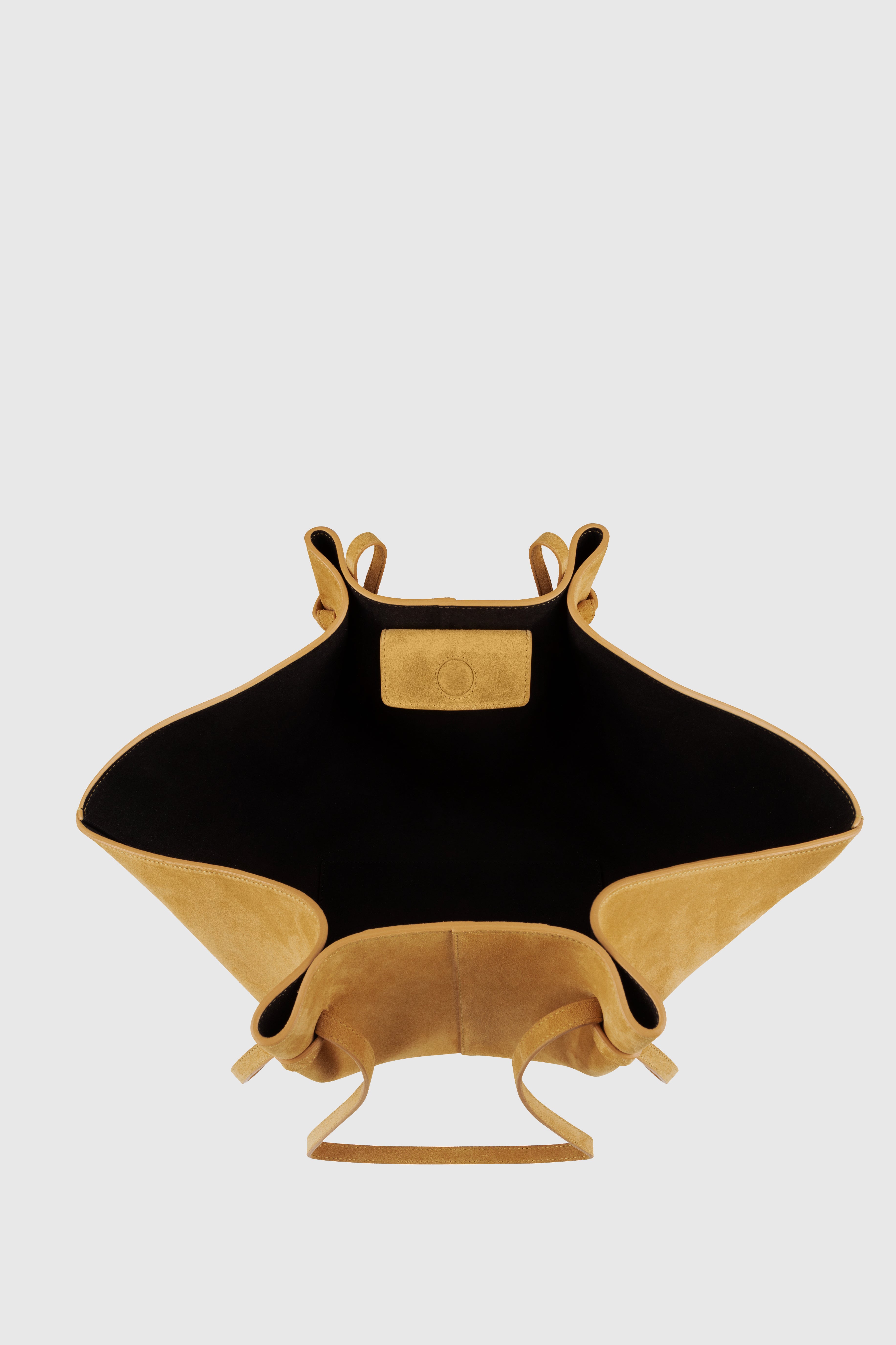 LARGE MOCHI - CHAI SUEDE
