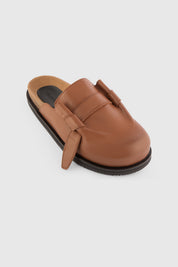MOCHI SLIDES - HAZEL LEATHER