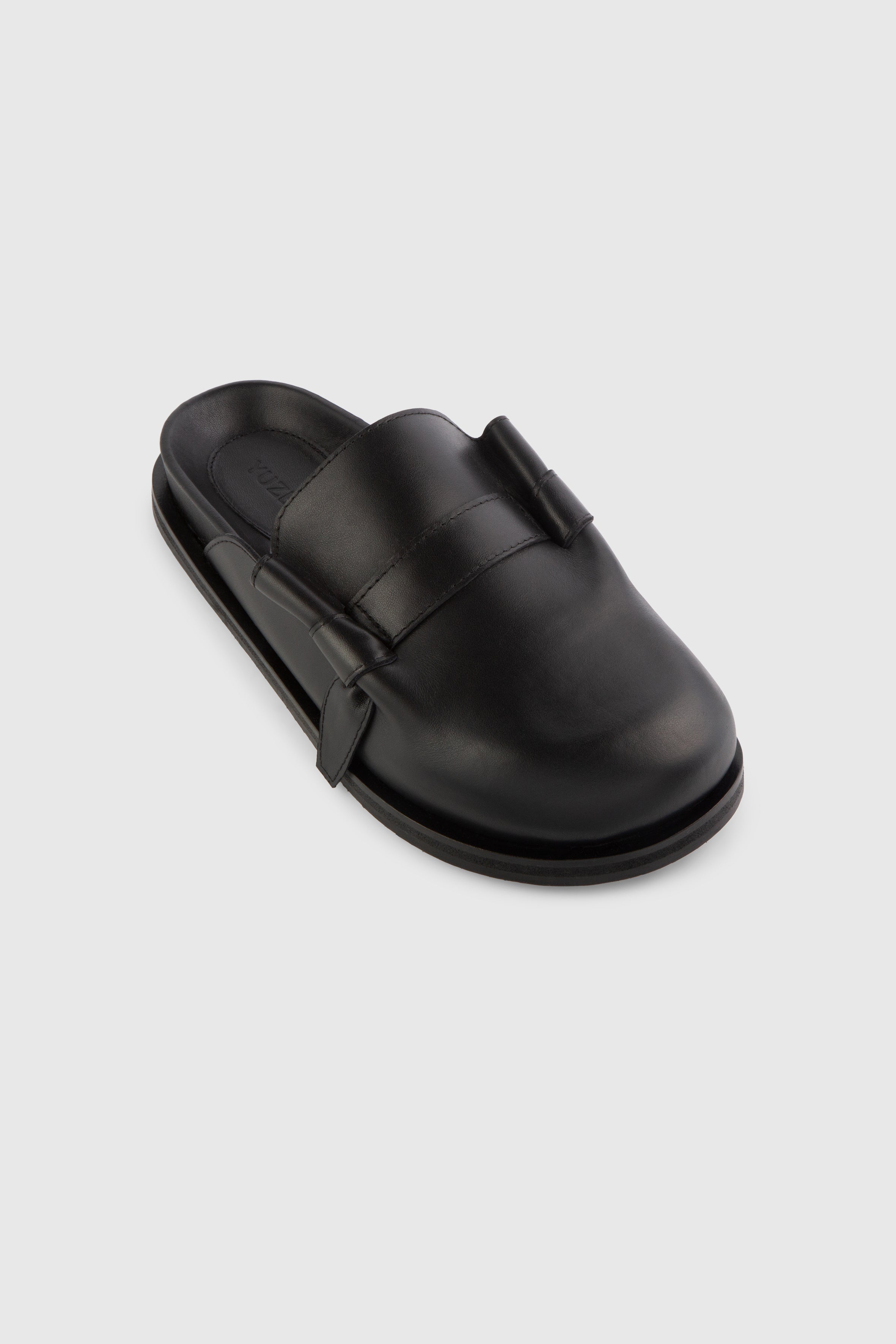 MOCHI SLIDES - BLACK LEATHER