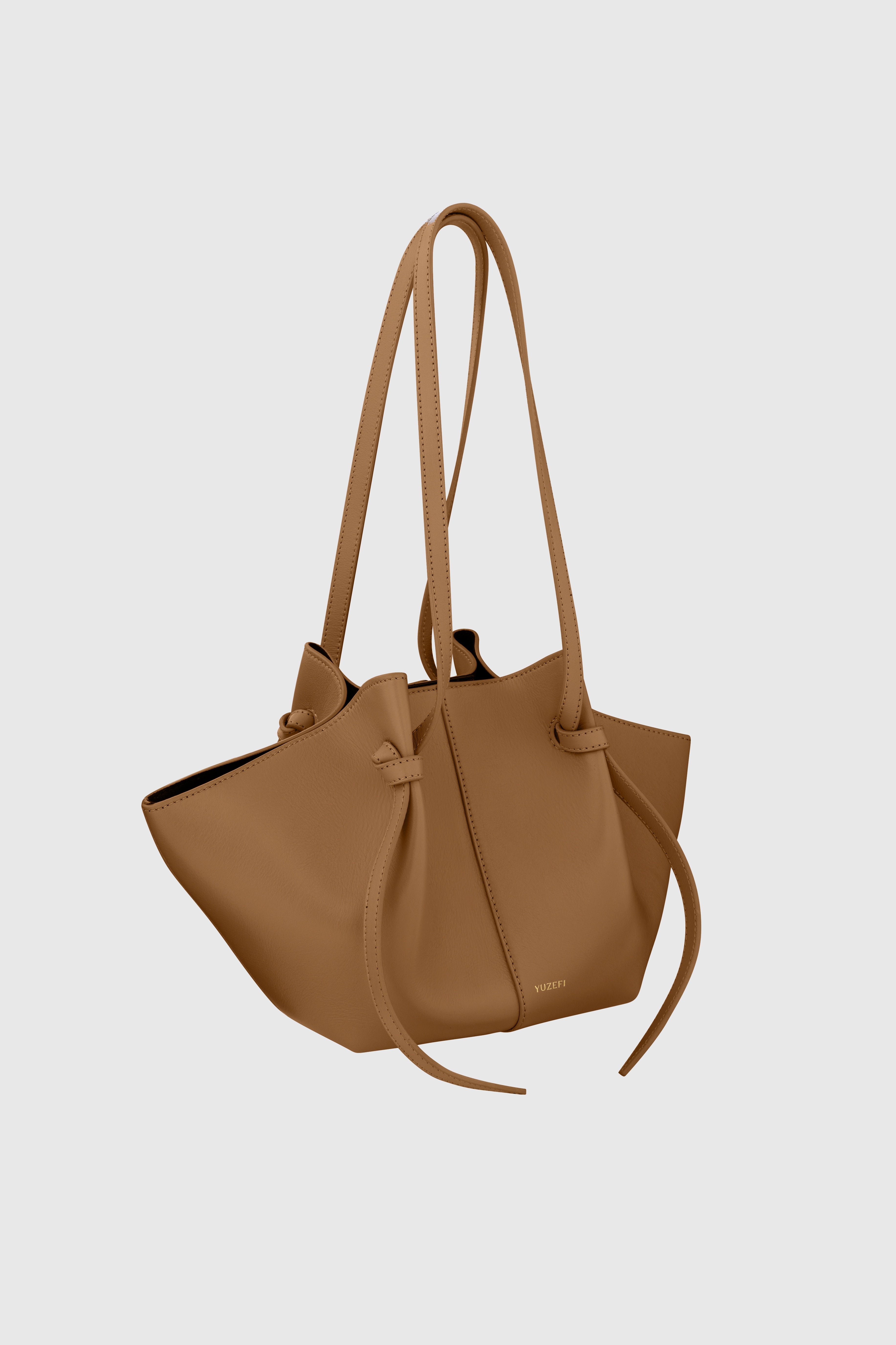 MOCHI_SMOOTH_LEATHER_CANYON_03.jpg
