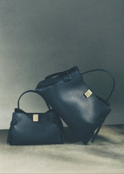 GYOZA - MIDNIGHT PEBBLE GRAINED LEATHER