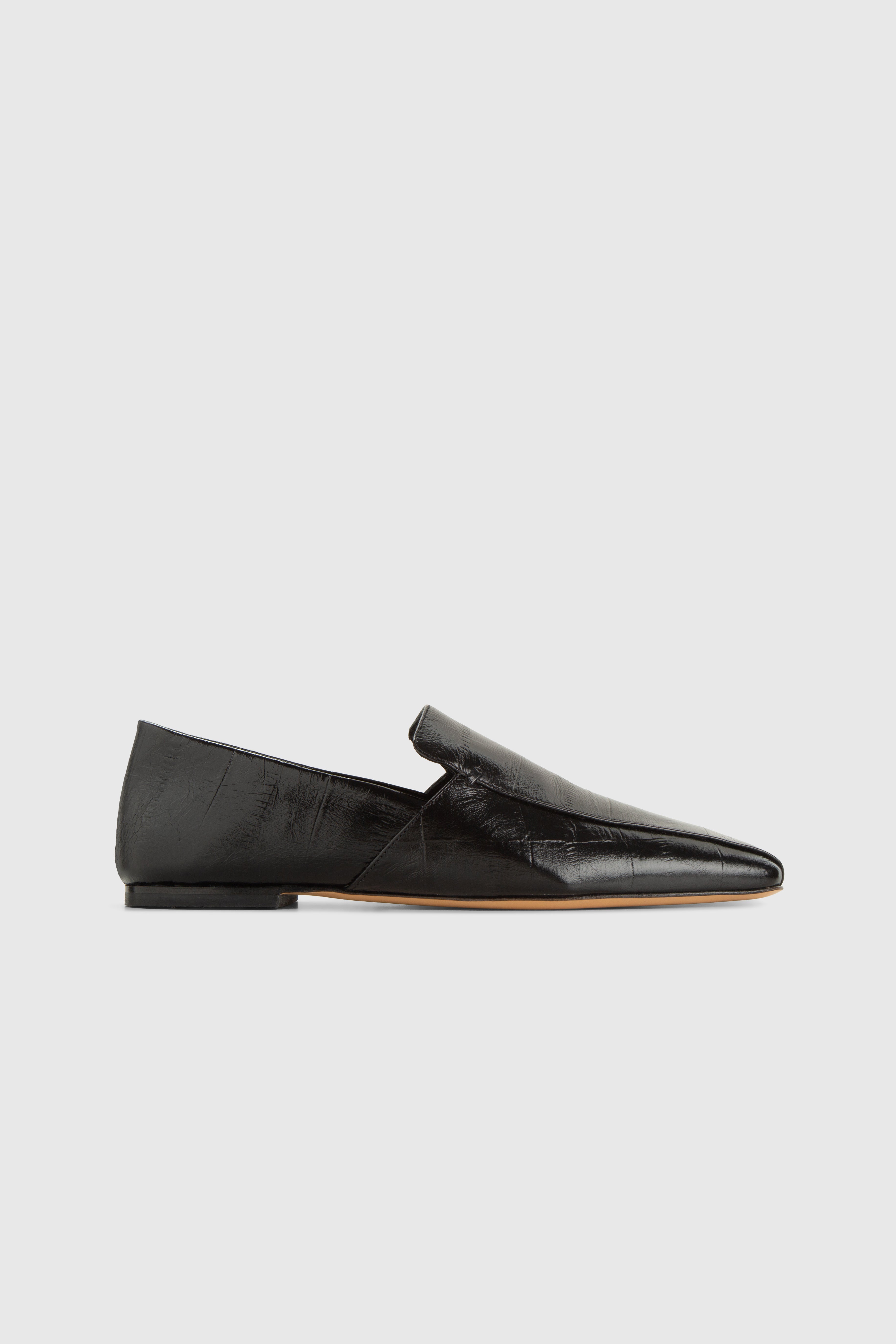 SAHRA_LOAFER_-_EMBOSSED_BLACK_EEL_LEATHER_1.jpg