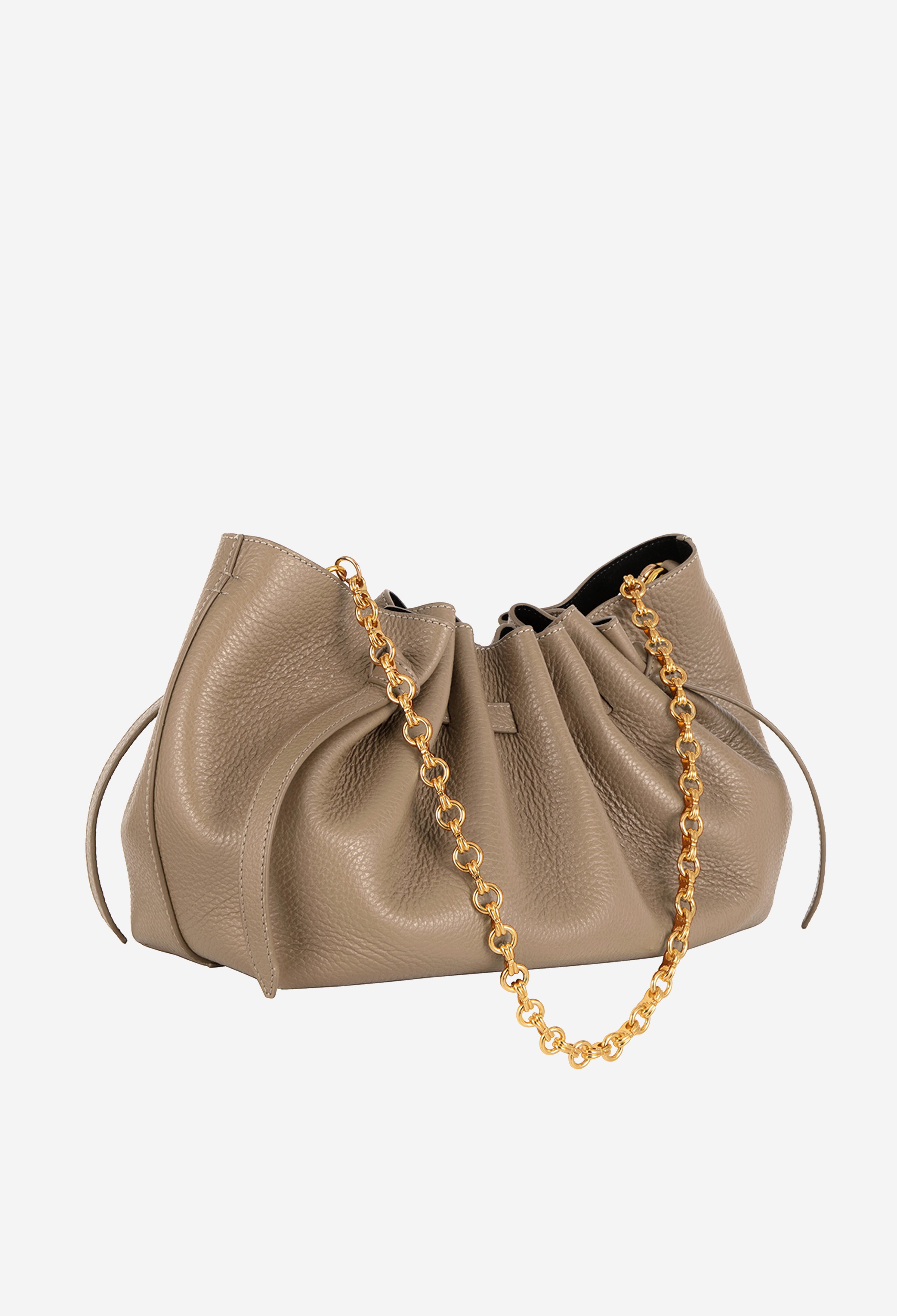 SCALLOP CLUTCH - CLAY PEBBLE GRAINED LEATHER