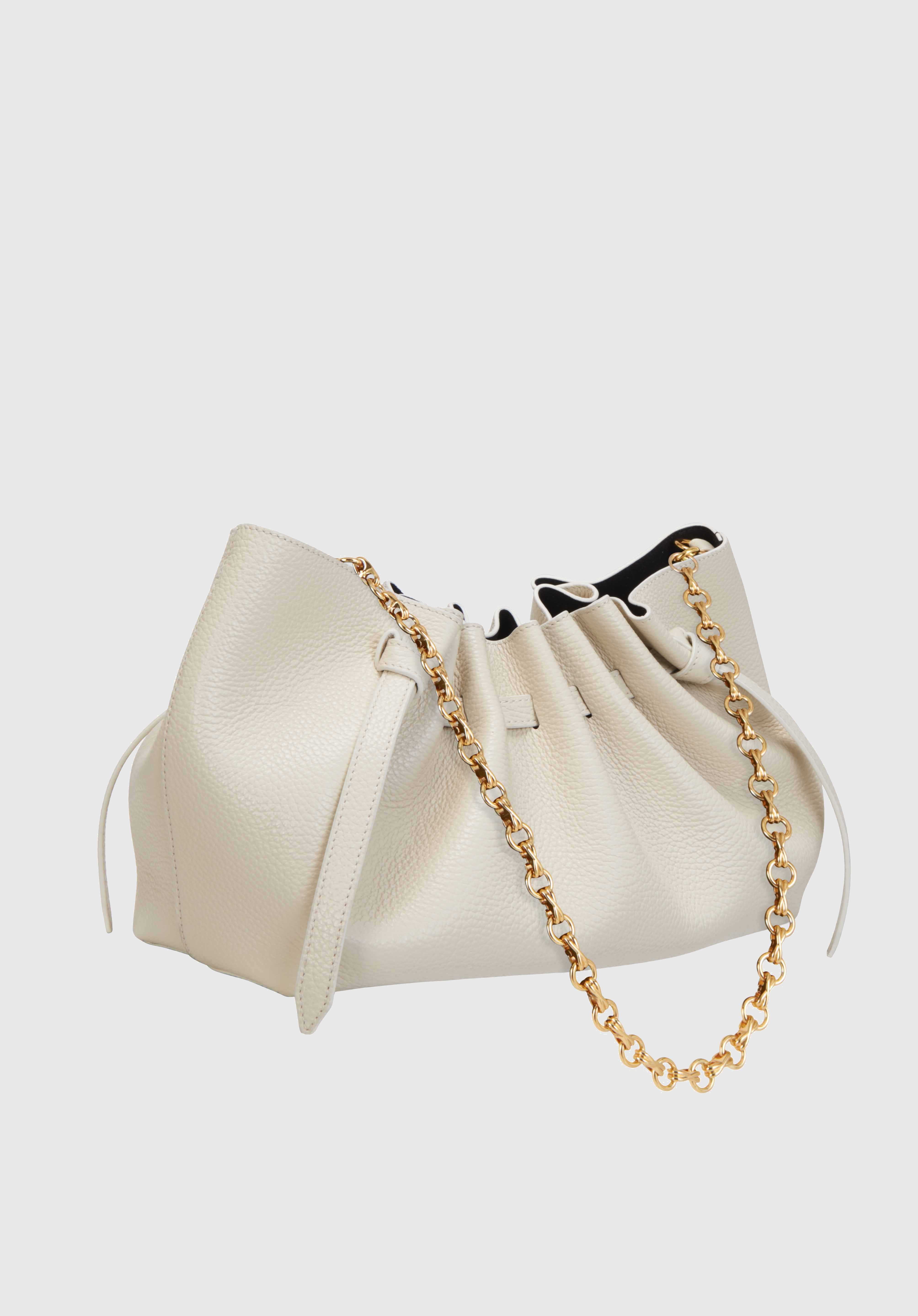 SCALLOP CLUTCH - CREAM PEBBLE GRAINED LEATHER