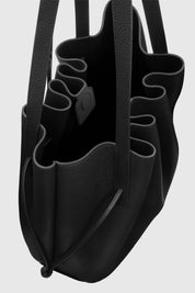 SCALLOP TOTE - BLACK PEBBLE GRAINED LEATHER