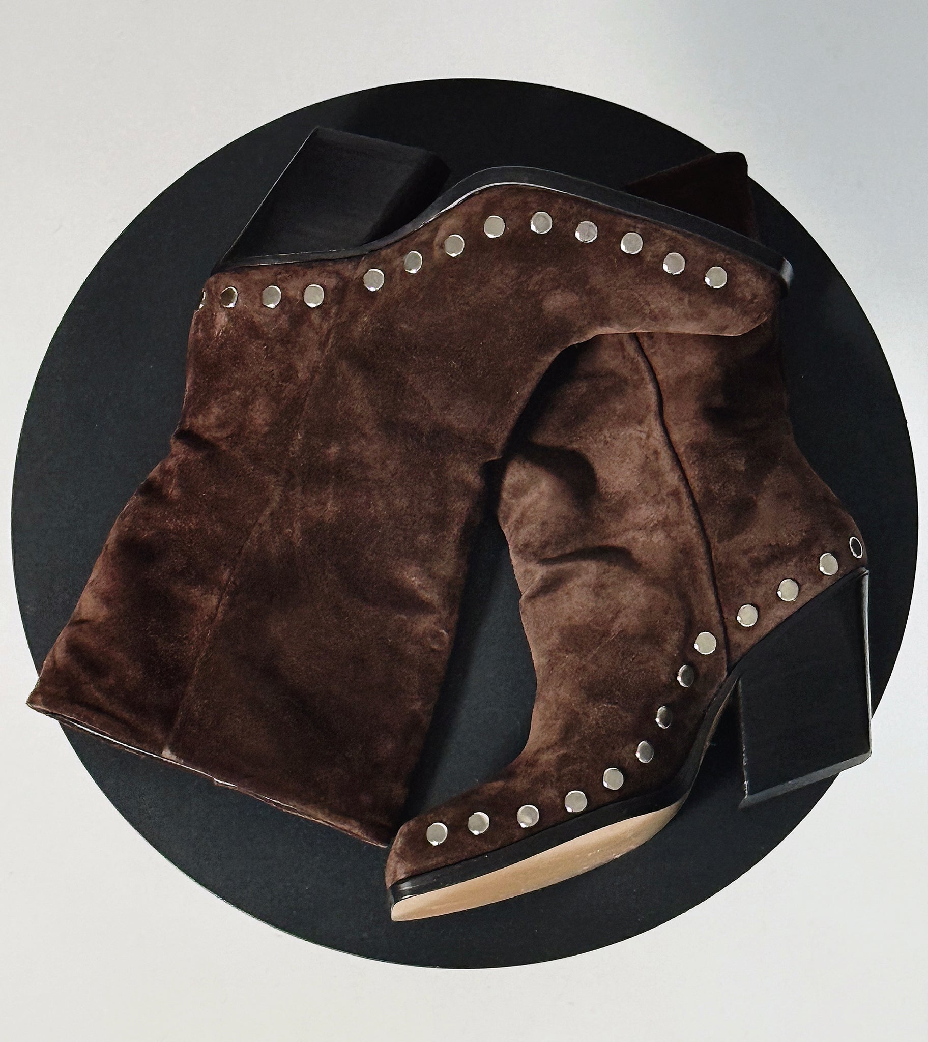 SHOES-OCT.jpg