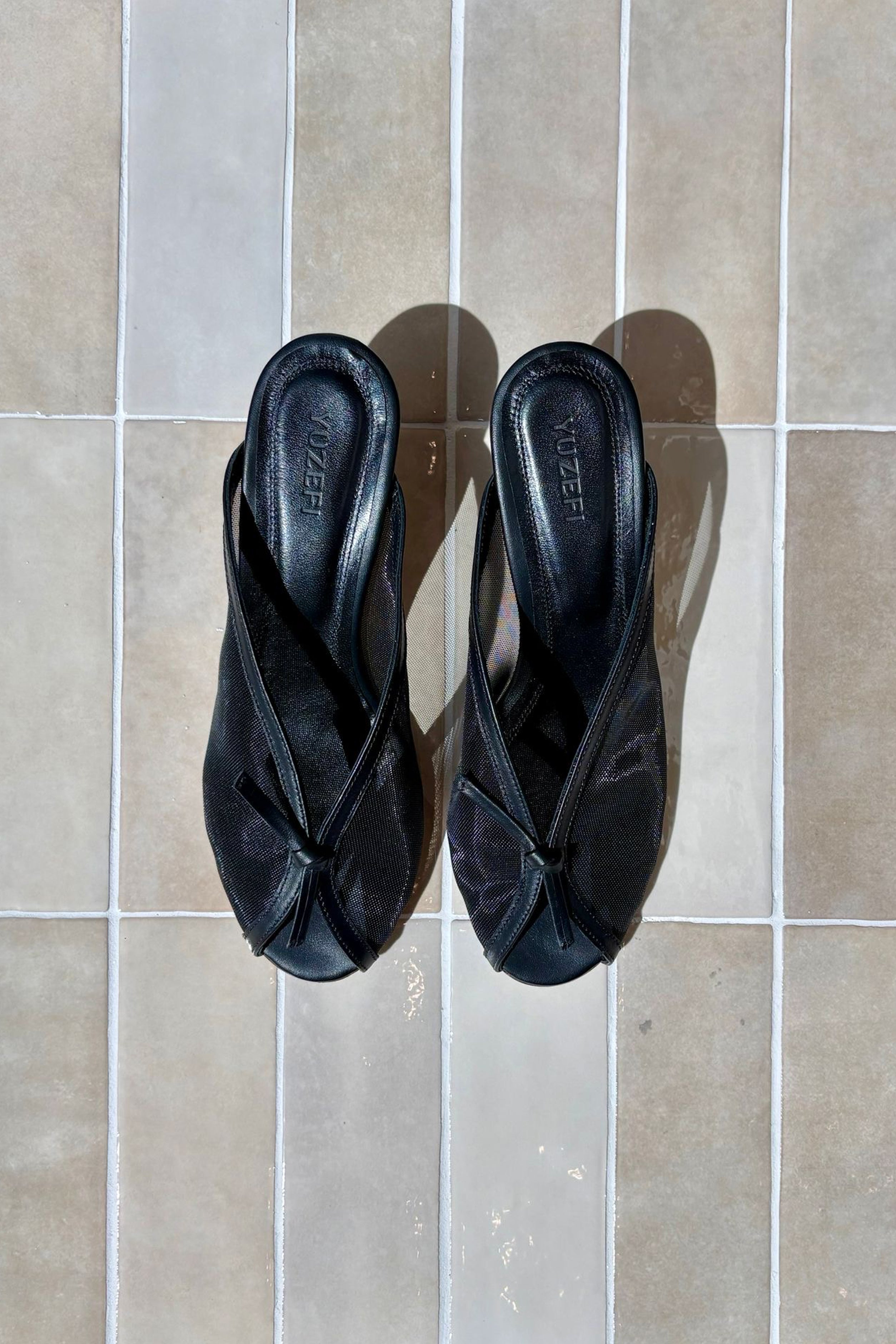 SHOES_-_LP_53e3b476-1e17-4d6e-802c-390910e0caa8.jpg