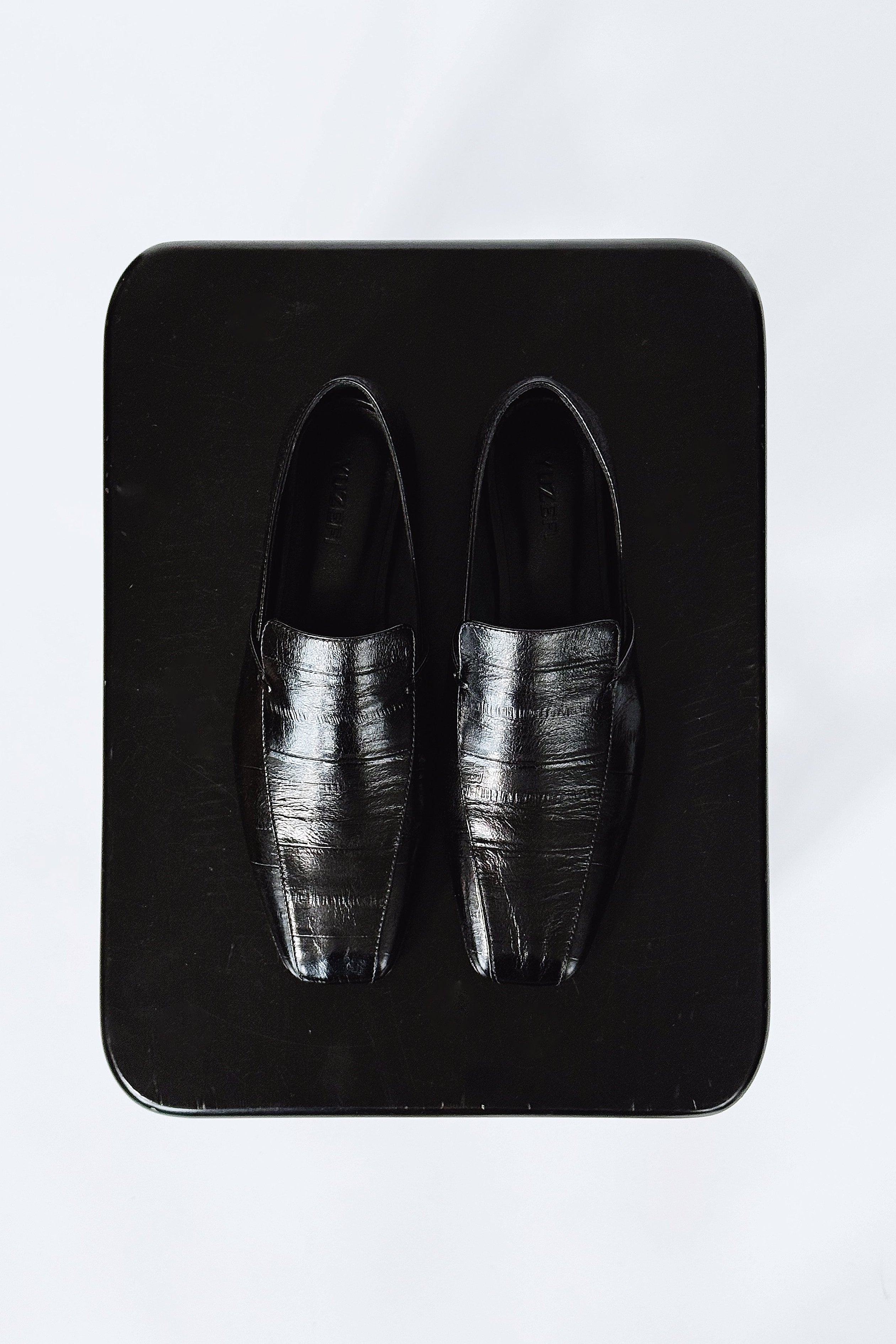 SAHRA LOAFER - EMBOSSED BLACK EEL LEATHER