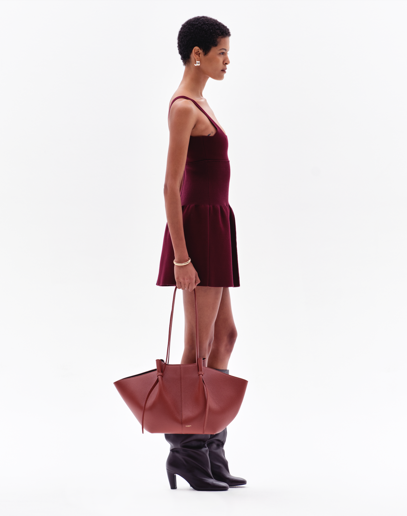 LARGE MOCHI - CAYENNE PEBBLE GRAINED LEATHER