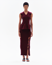 ORIN FLARED SLEEVELESS TOP - BORDO