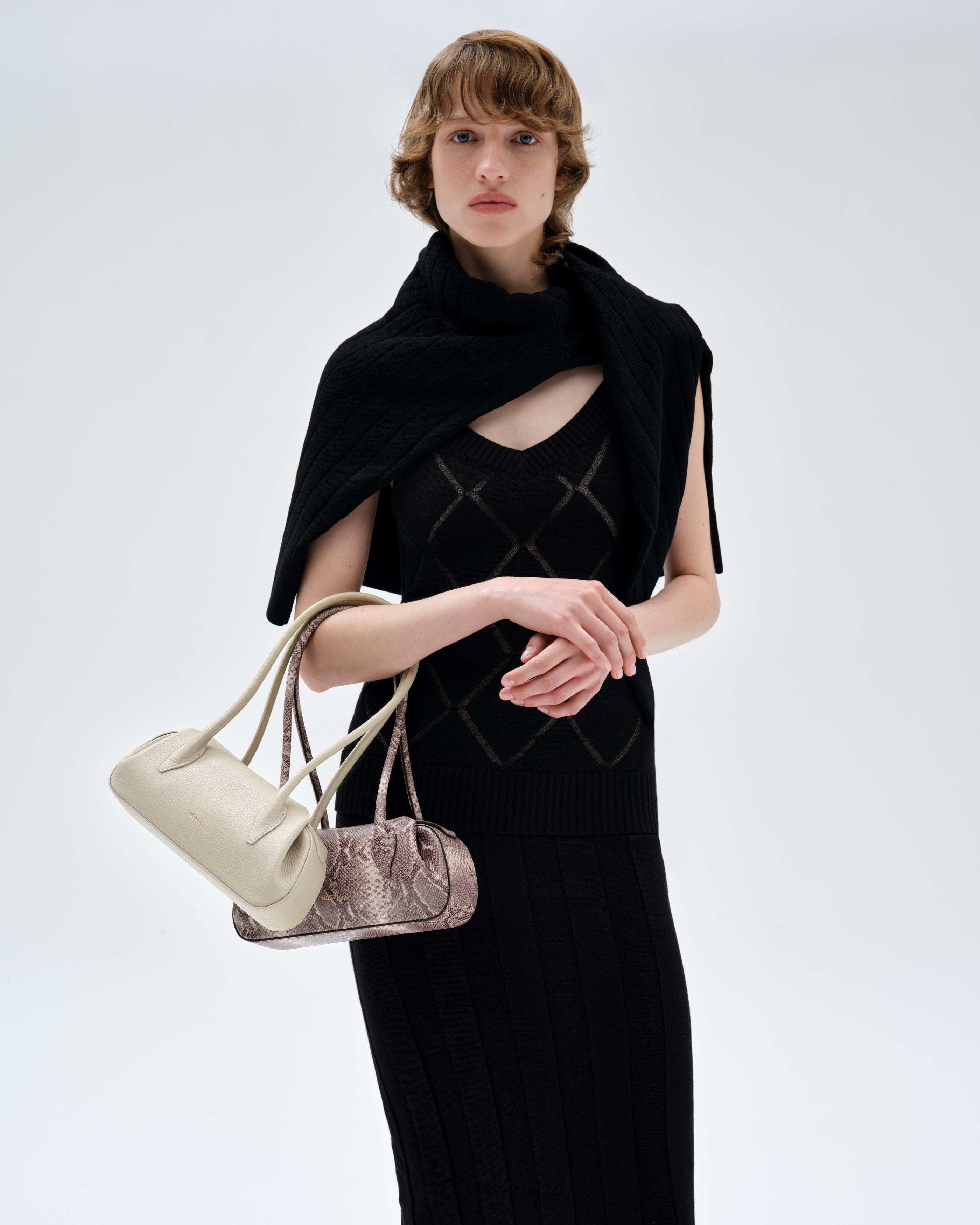 OYSTER SHOULDER BAG MINI - ANGORA PEBBLE GRAINED LEATHER