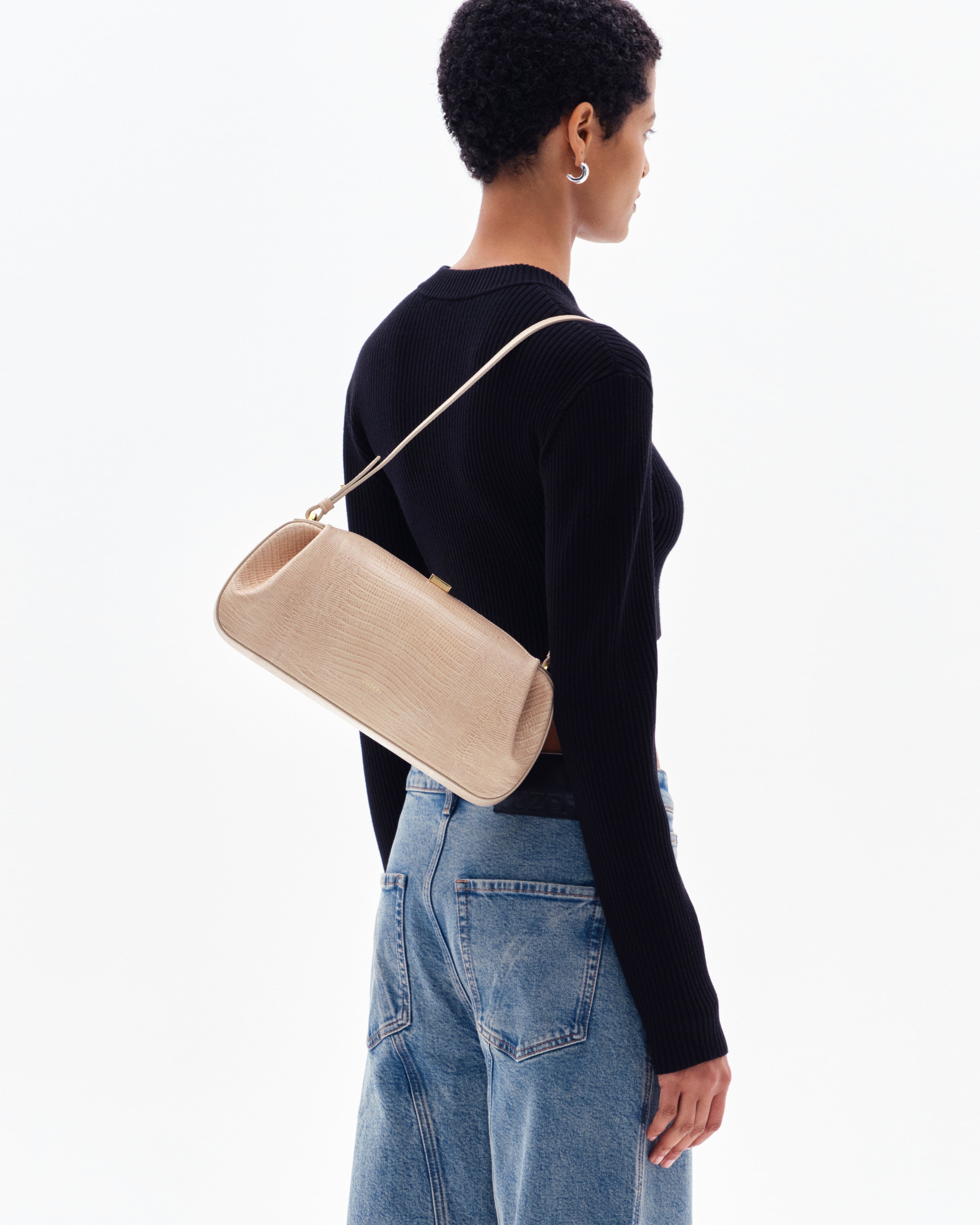 OYSTER CLUTCH - EMBOSSED LIZARD COWHIDE LEATHER