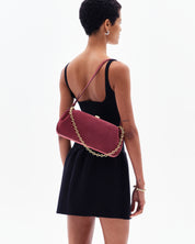 OYSTER CLUTCH - WINE SUEDE