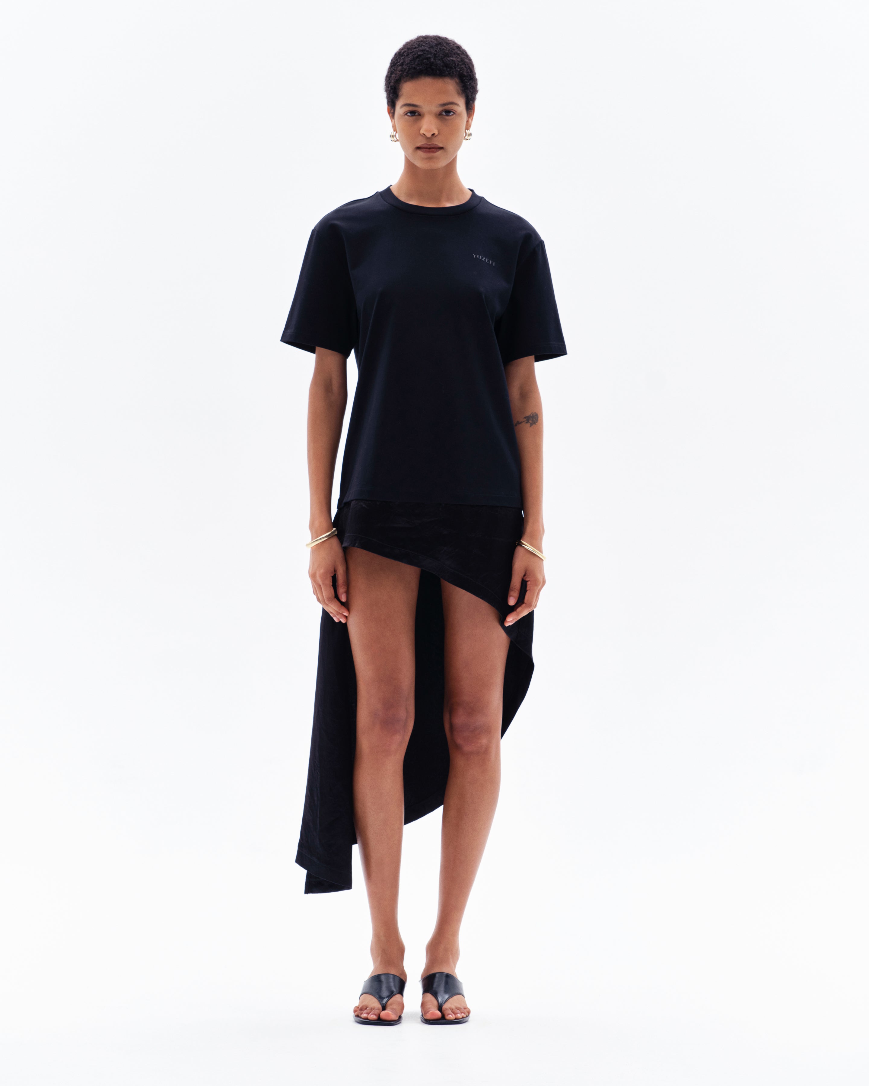 RAVAA BOXY T-SHIRT DRESS - BLACK