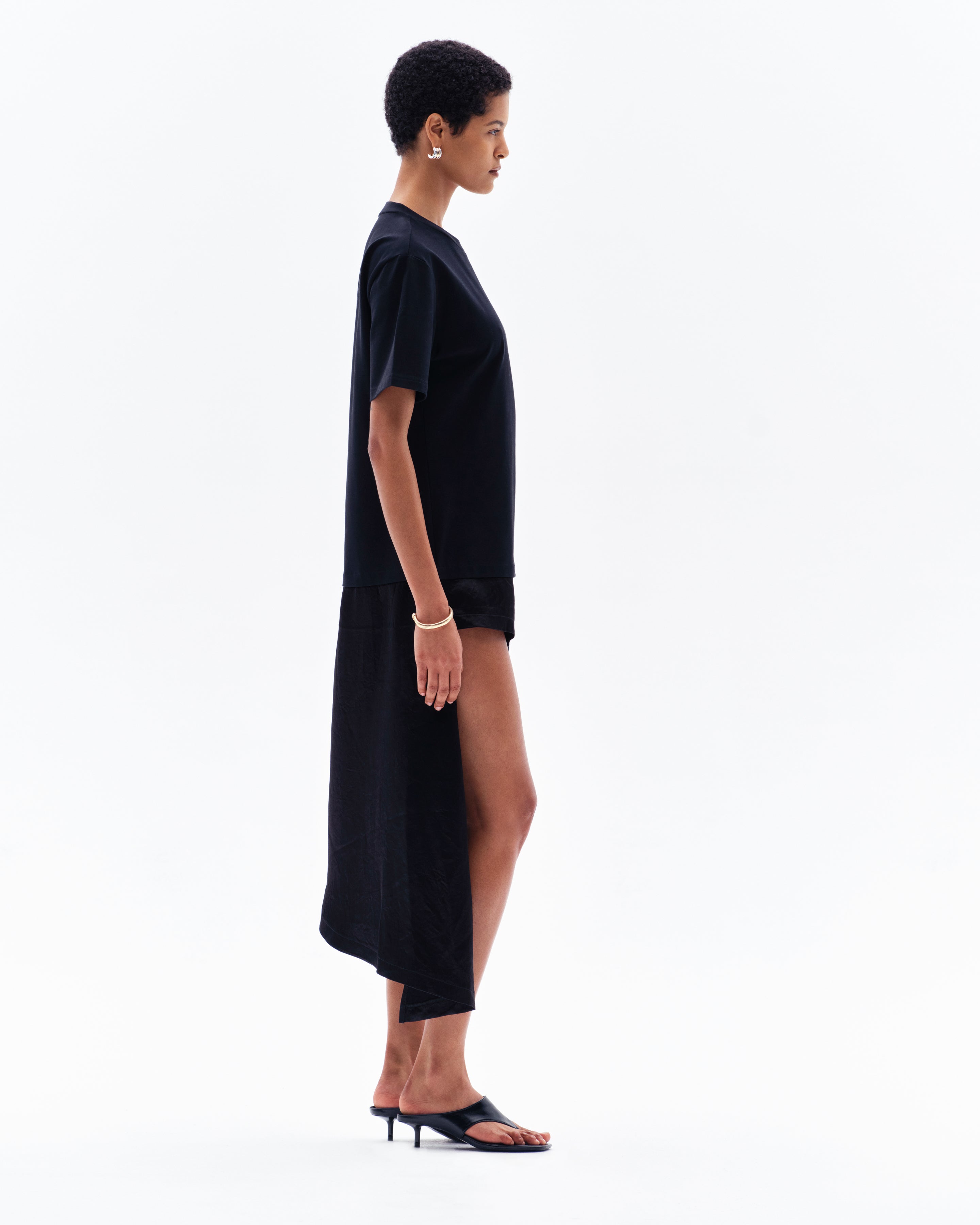 RAVAA BOXY T-SHIRT DRESS - BLACK