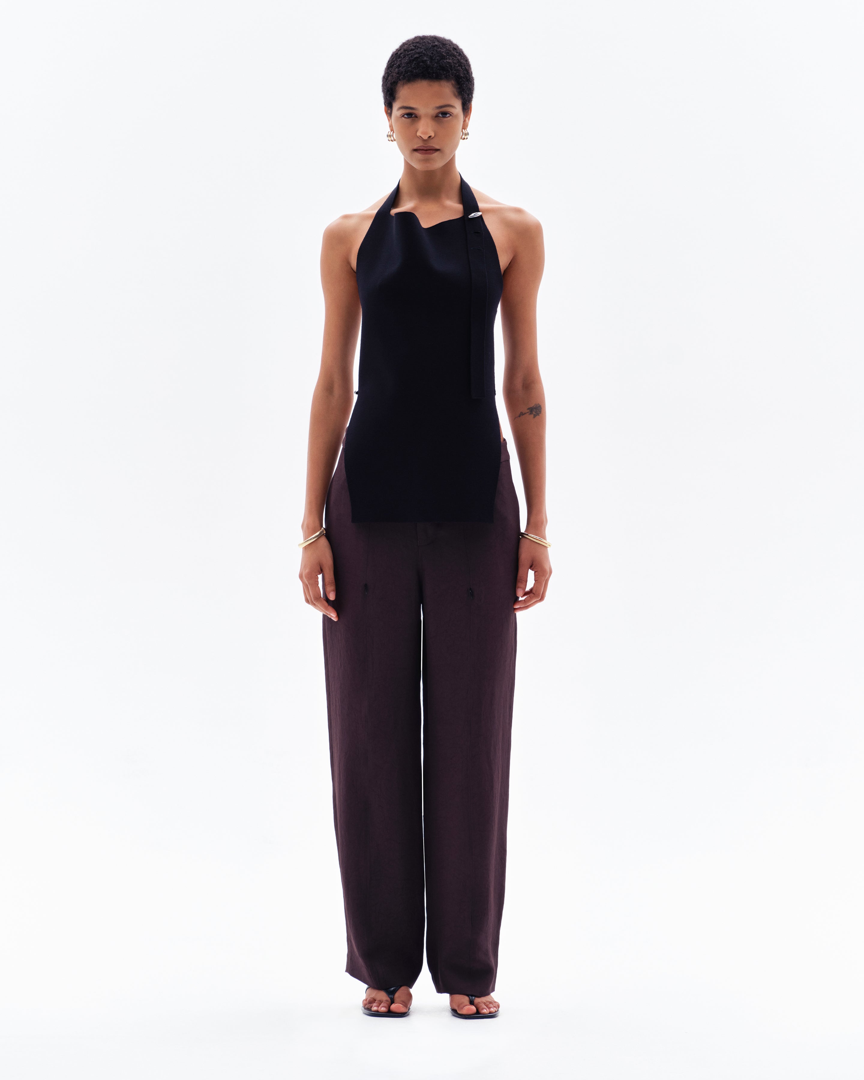 SAVAN MILANO HALTER TOP - BLACK